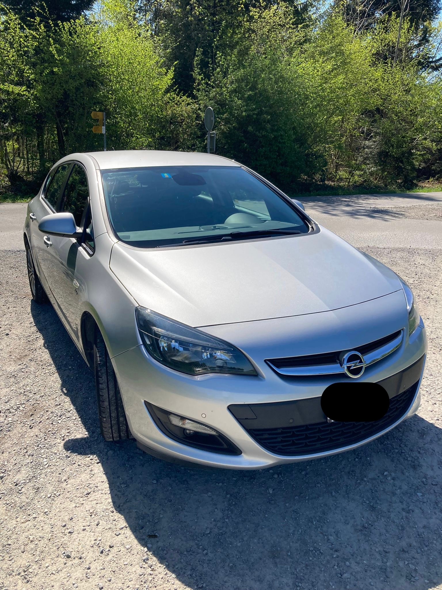 OPEL 1.4i 16V Turbo Active Edition-image-1