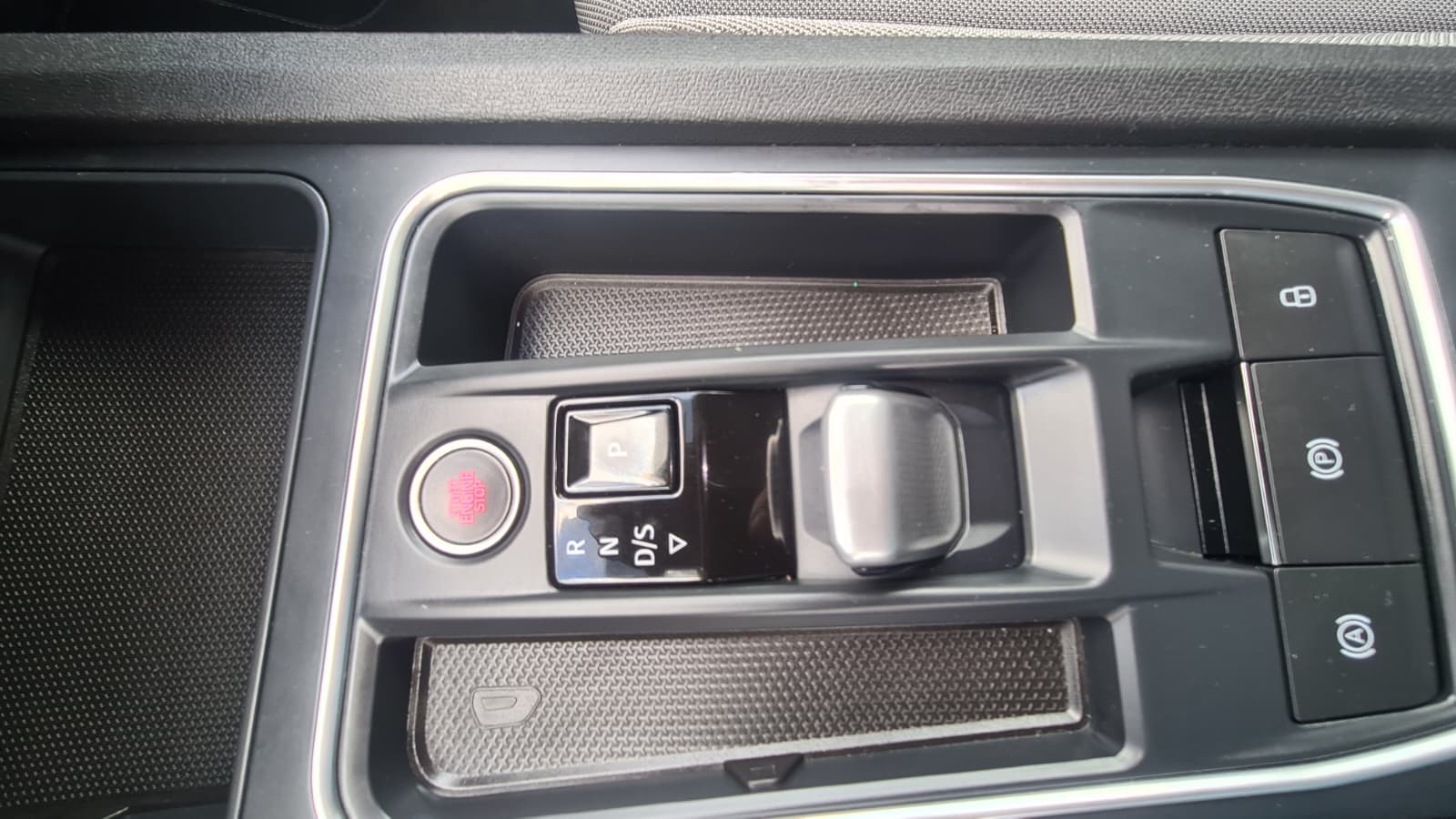 SEAT Leon ST 2.0 TDI EVO DSG Style ** Full Digital Cockpit ** Parklehnassistanz **Gr.Navi ** Parkhilfe ** Neues Modell 2022 **-image-14