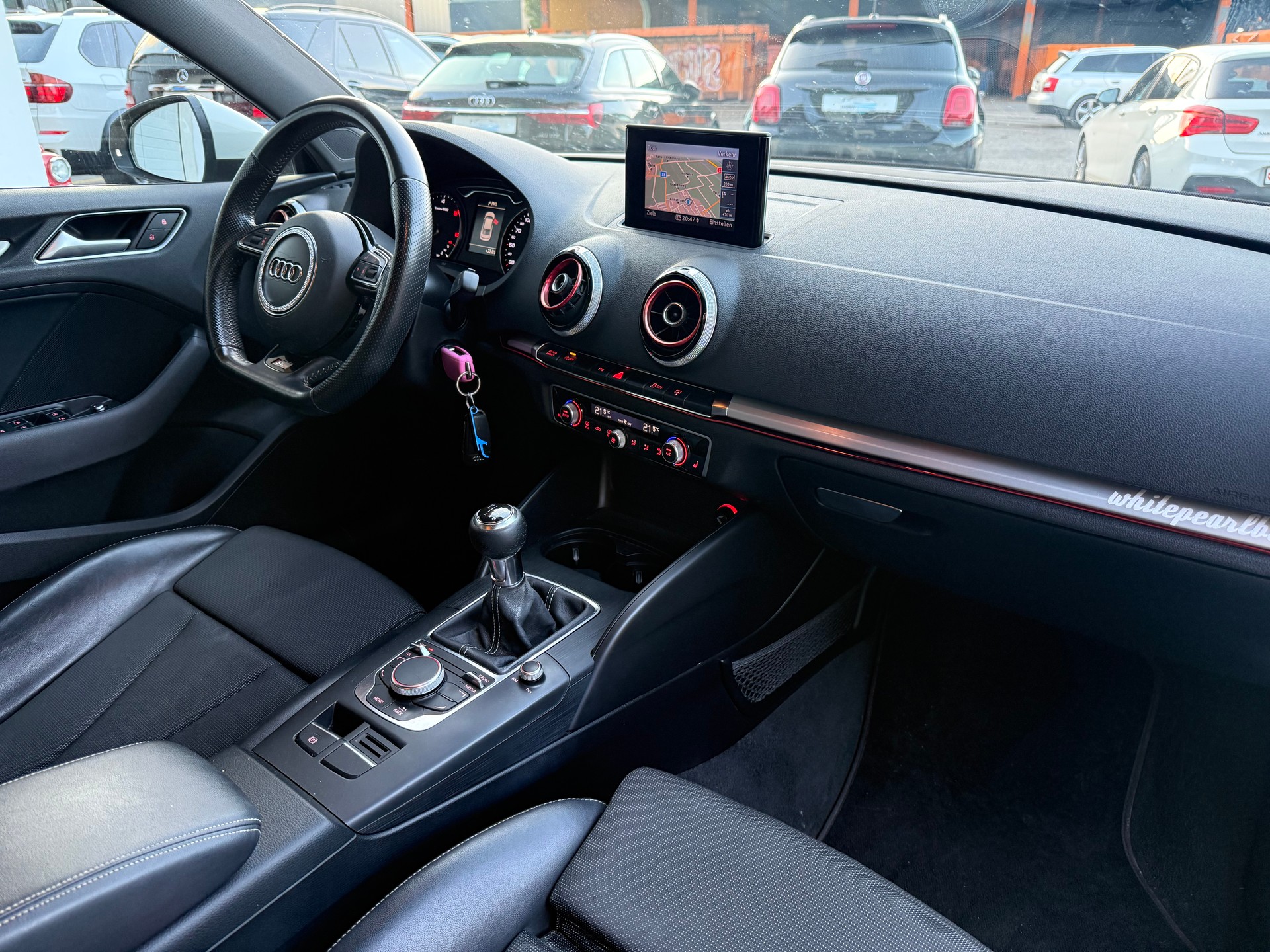 AUDI A3 Limousine 2.0 TDI Ambiente-image-10