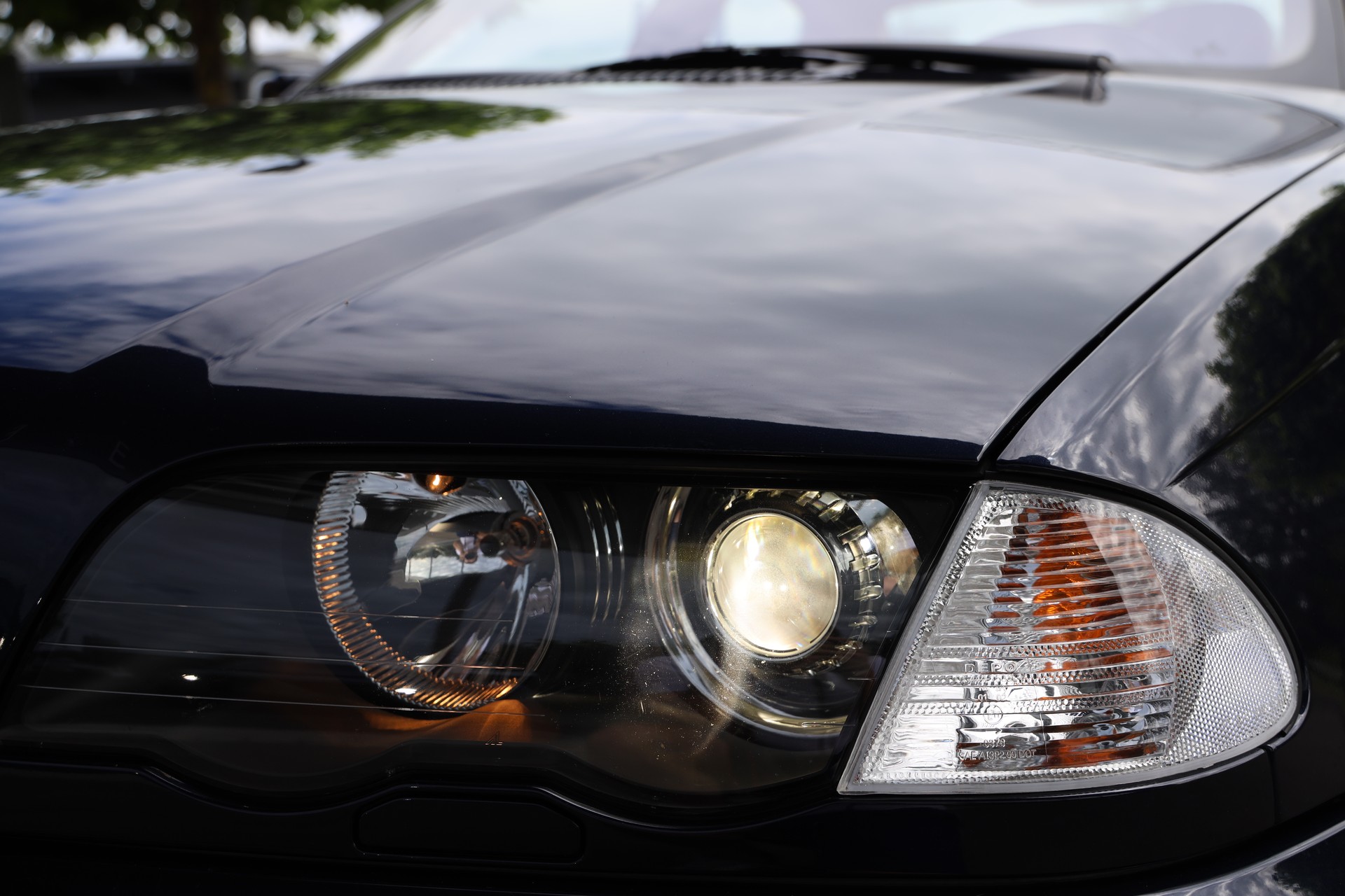 BMW 328i-image-18