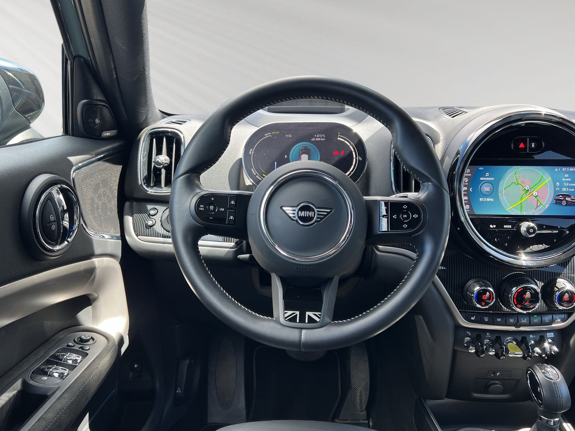 MINI Countryman Cooper SE Highland Edition ALL4 PHEV Steptronic-image-4