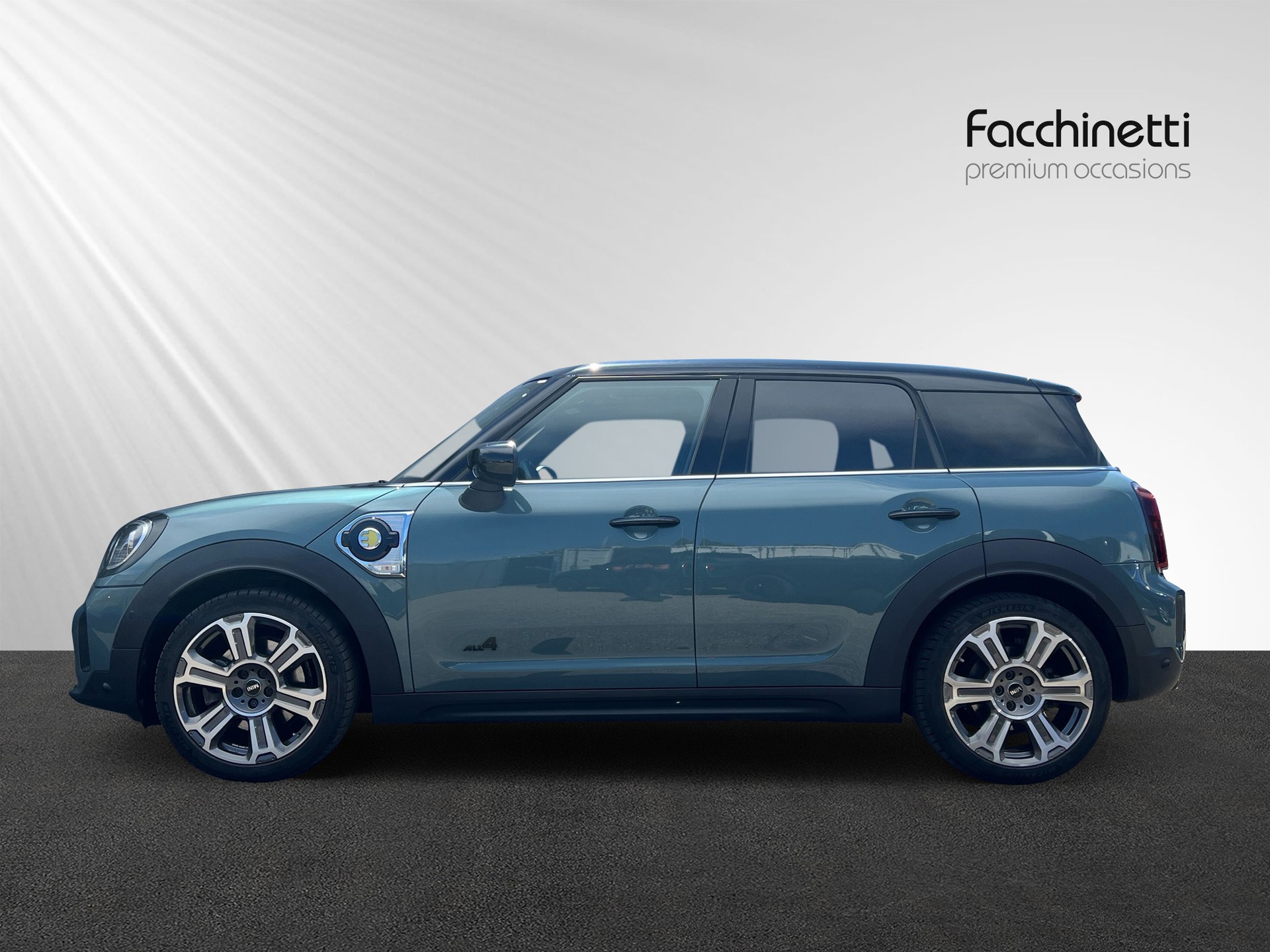MINI Countryman Cooper SE Highland Edition ALL4 PHEV Steptronic-image-1