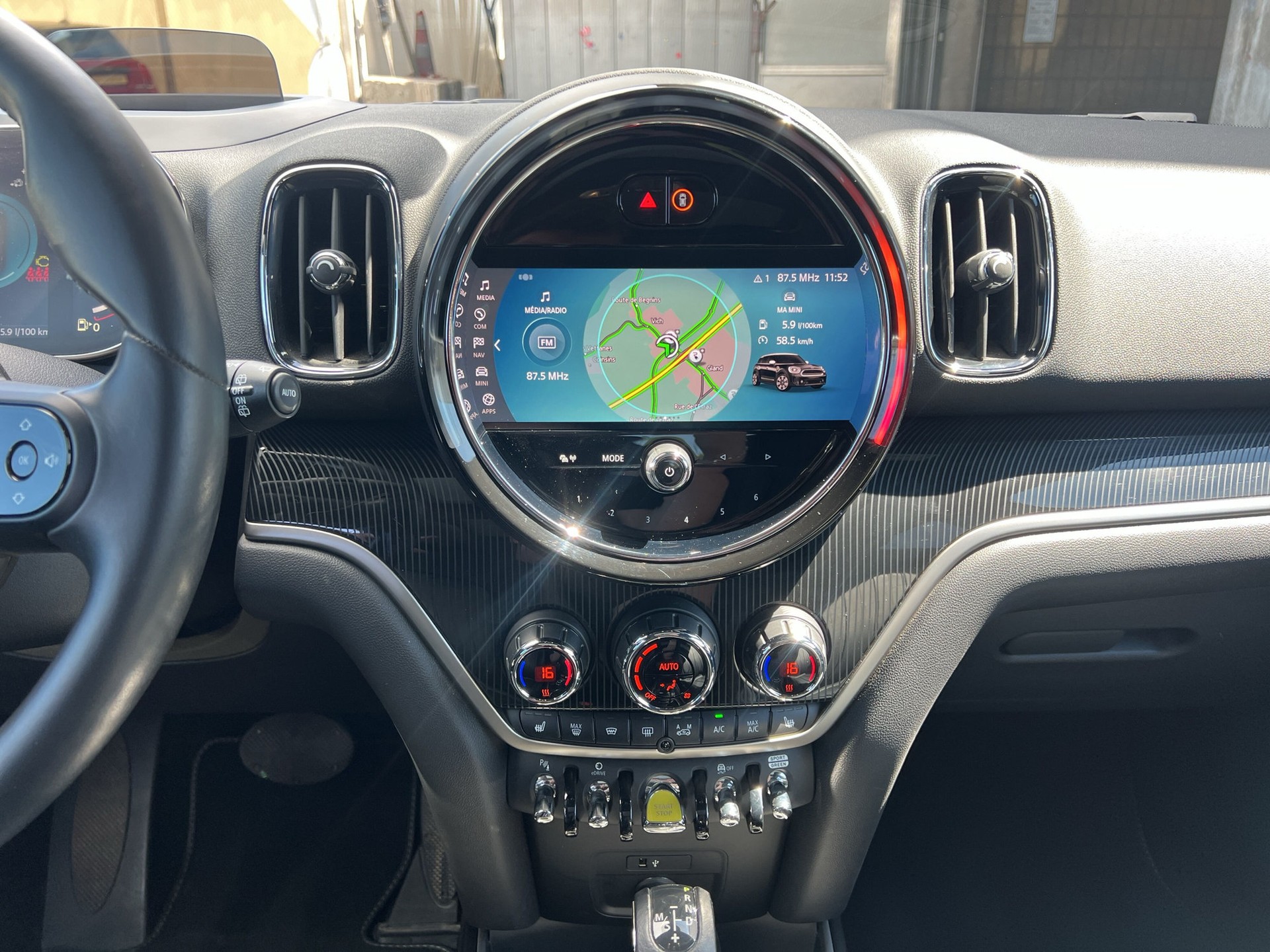 MINI Countryman Cooper SE Highland Edition ALL4 PHEV Steptronic-image-10