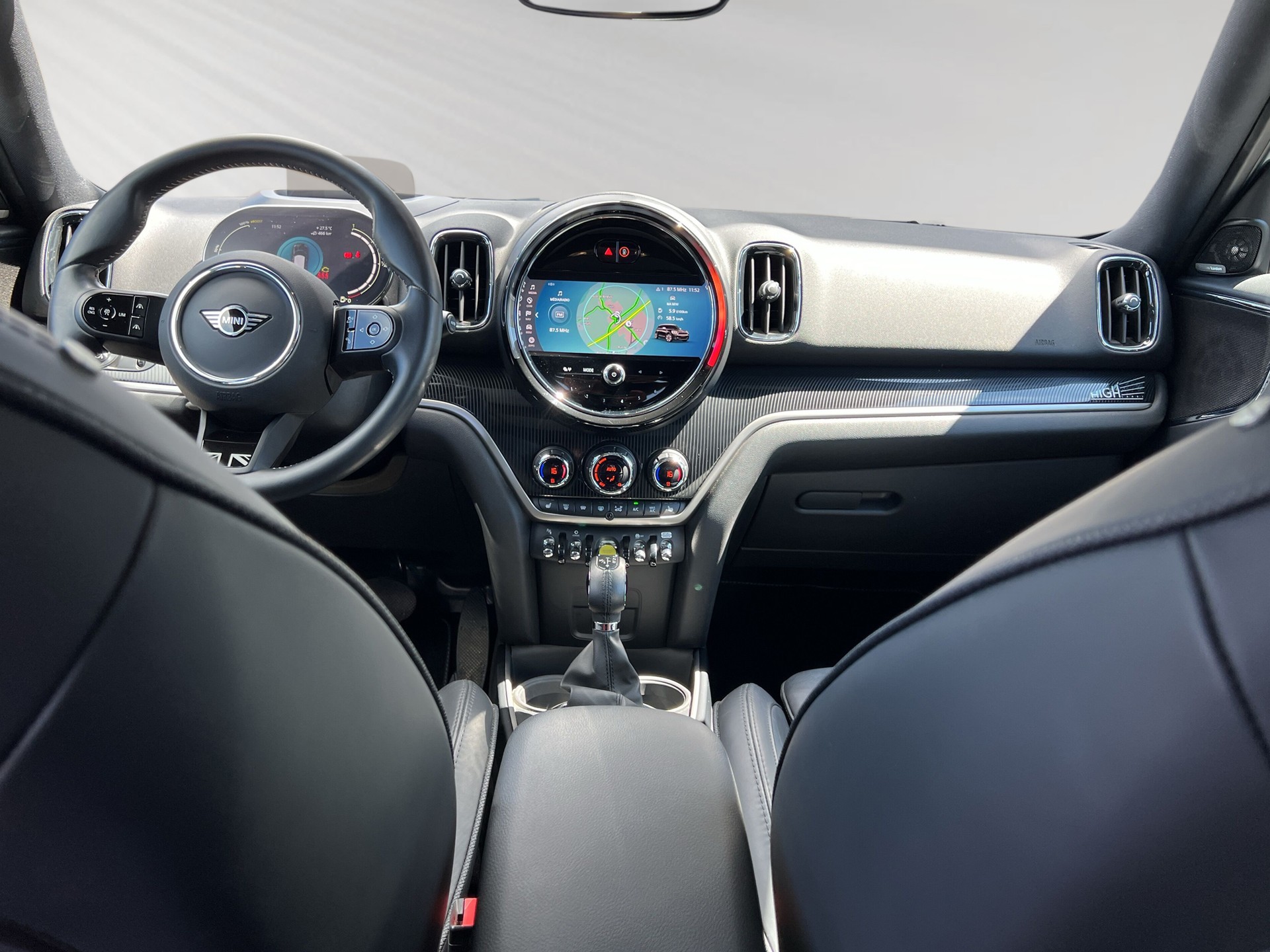 MINI Countryman Cooper SE Highland Edition ALL4 PHEV Steptronic-image-5