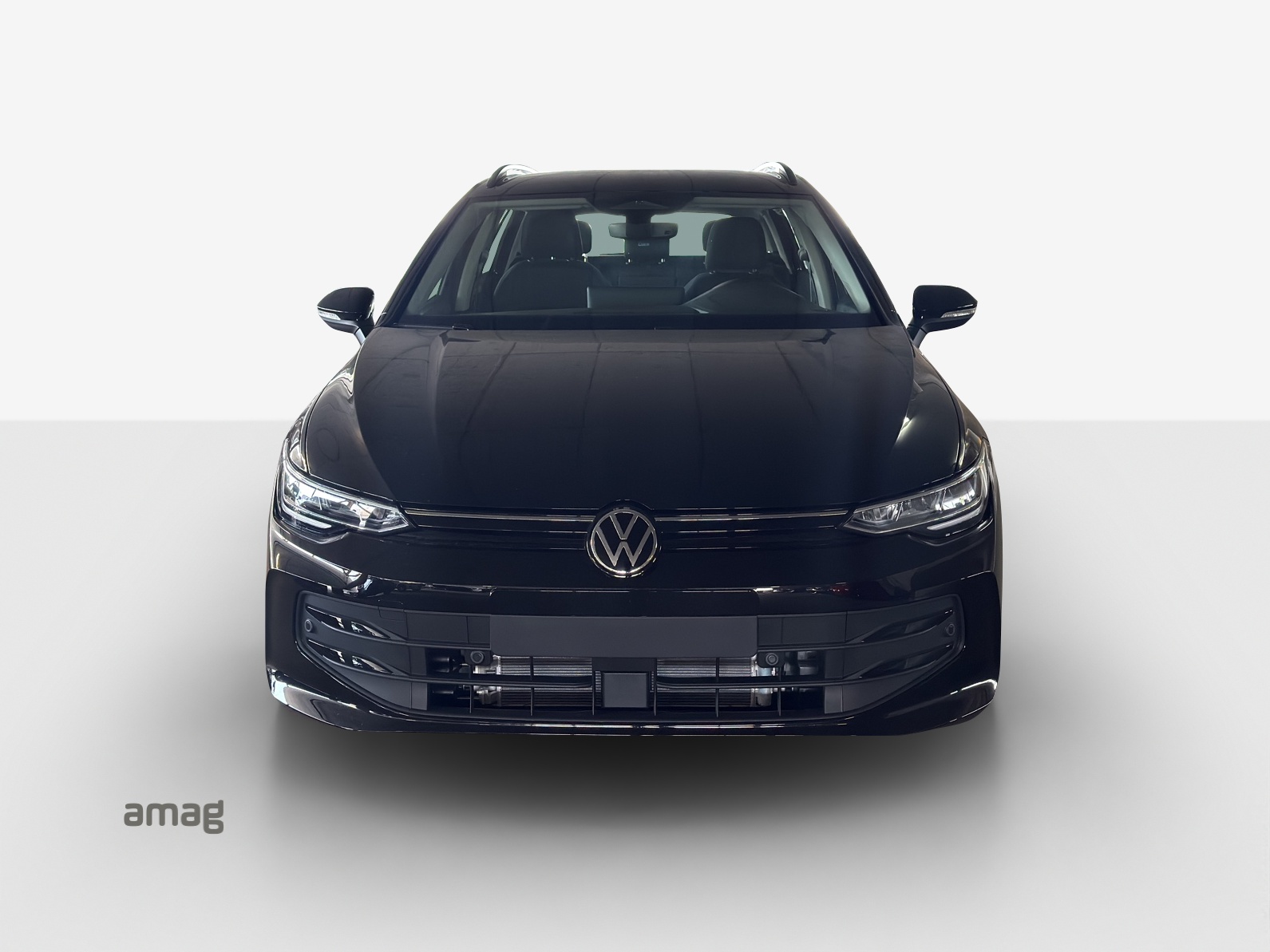 VW Golf Variant 1.5 eTSI mHEV Life DSG-image-6