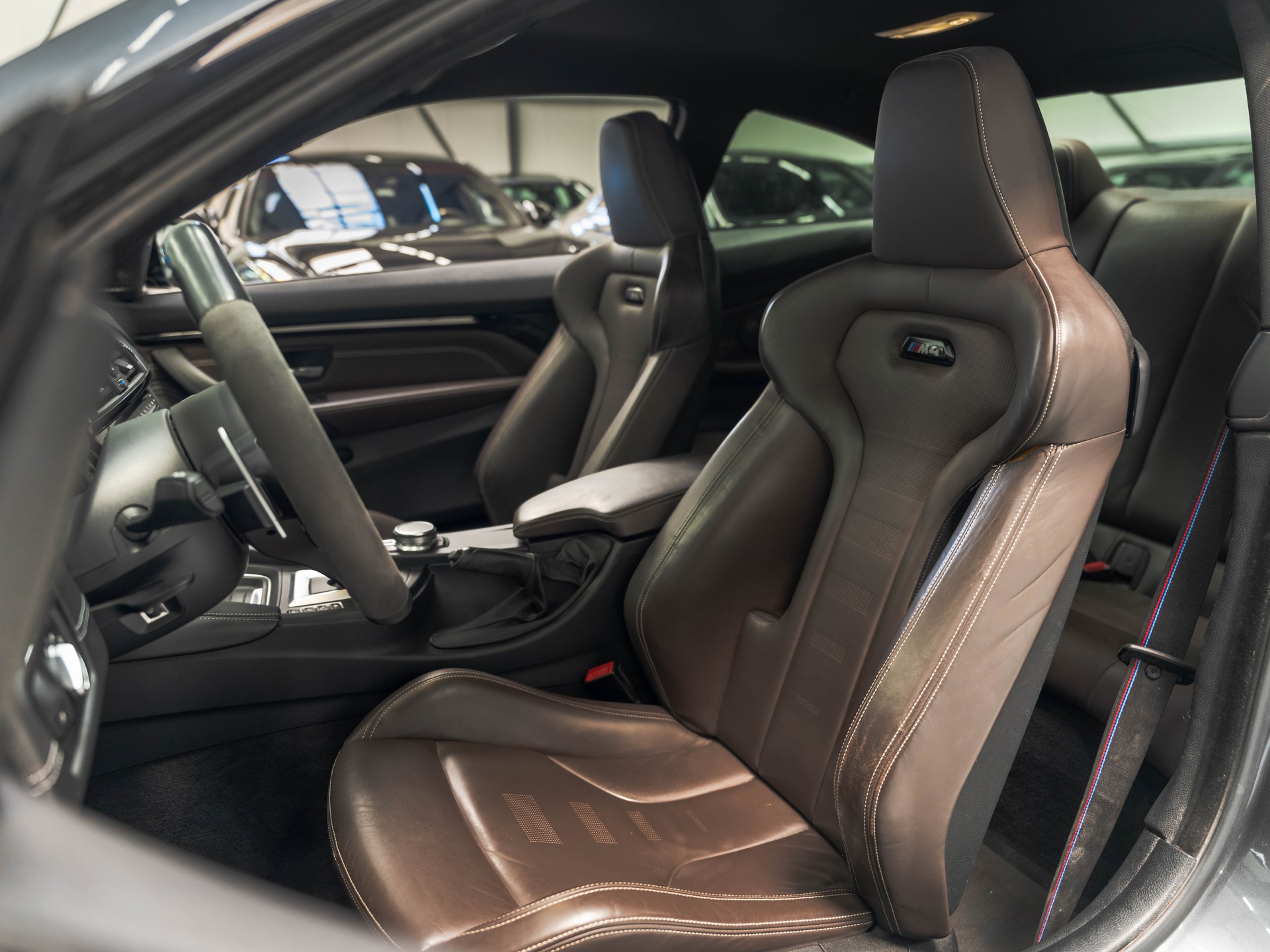 BMW M4 Coupé Competition DKG-image-8