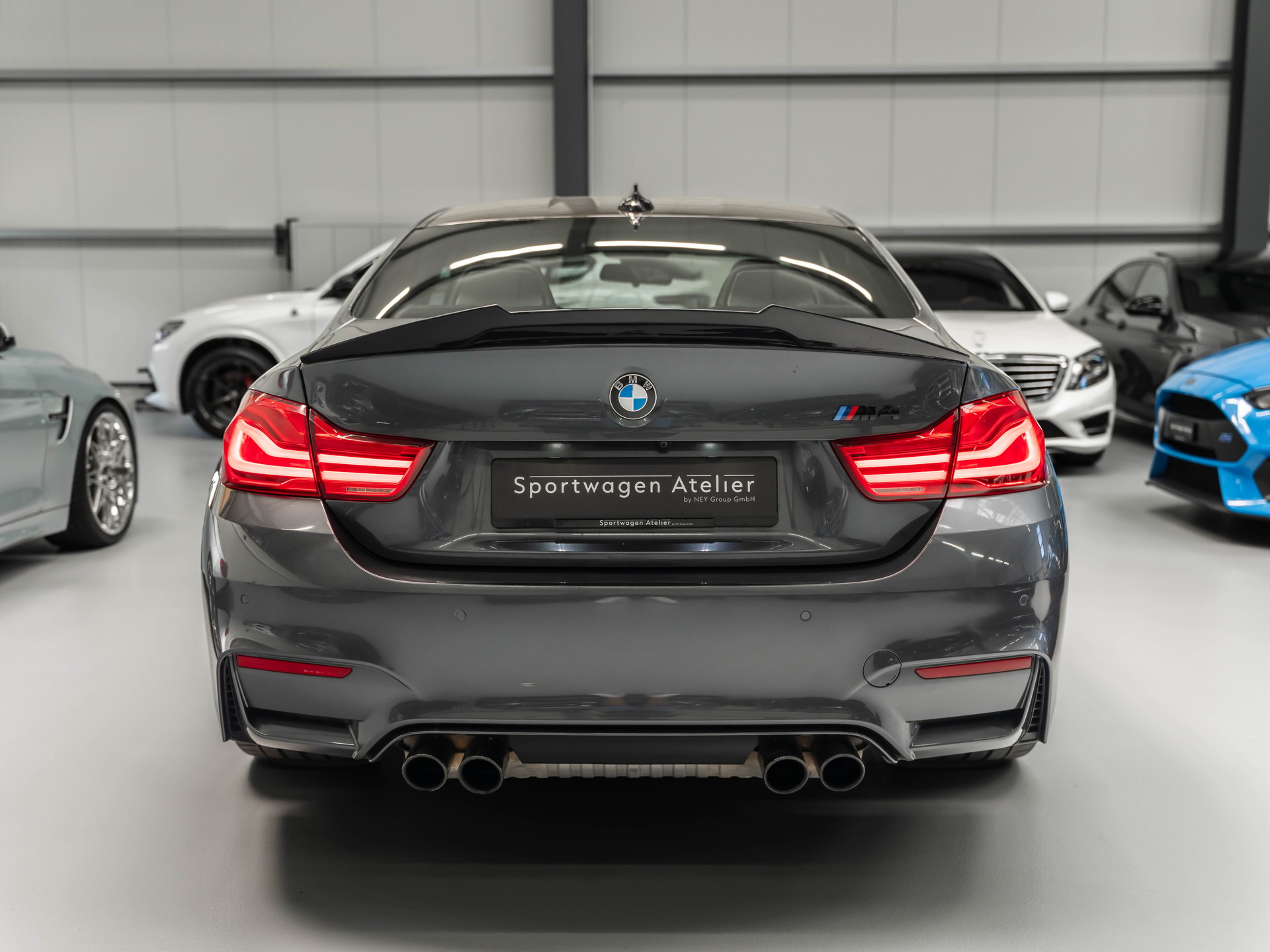 BMW M4 Coupé Competition DKG-image-2