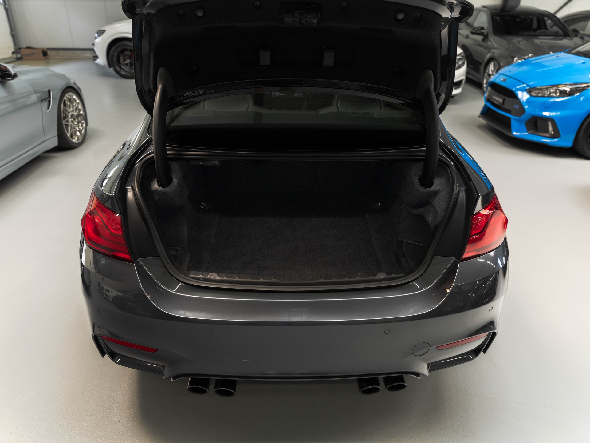 BMW M4 Coupé Competition DKG-image-30