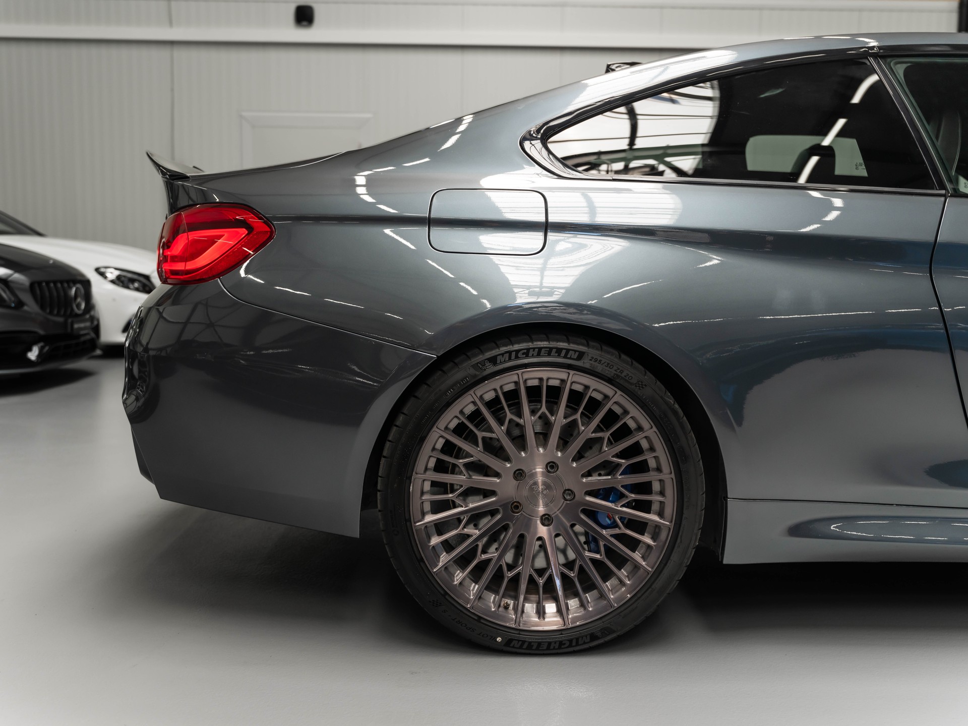 BMW M4 Coupé Competition DKG-image-15