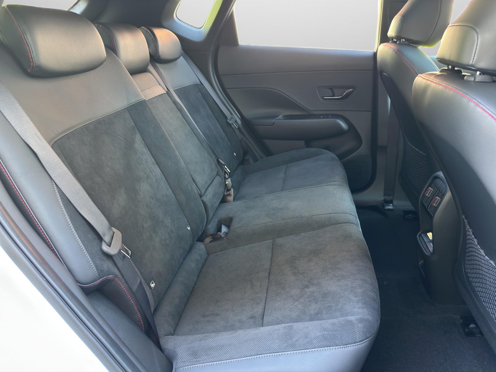 HYUNDAI Kona 65,4 kWh Electric N-Line MY27-image-11