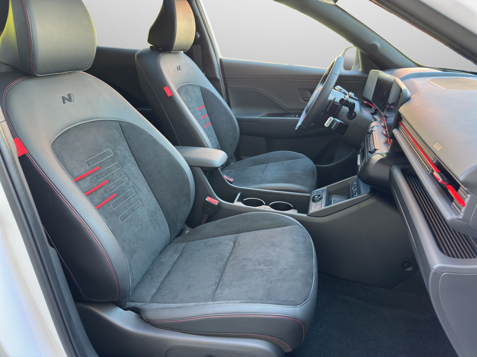 HYUNDAI Kona 65,4 kWh Electric N-Line MY27-image-10