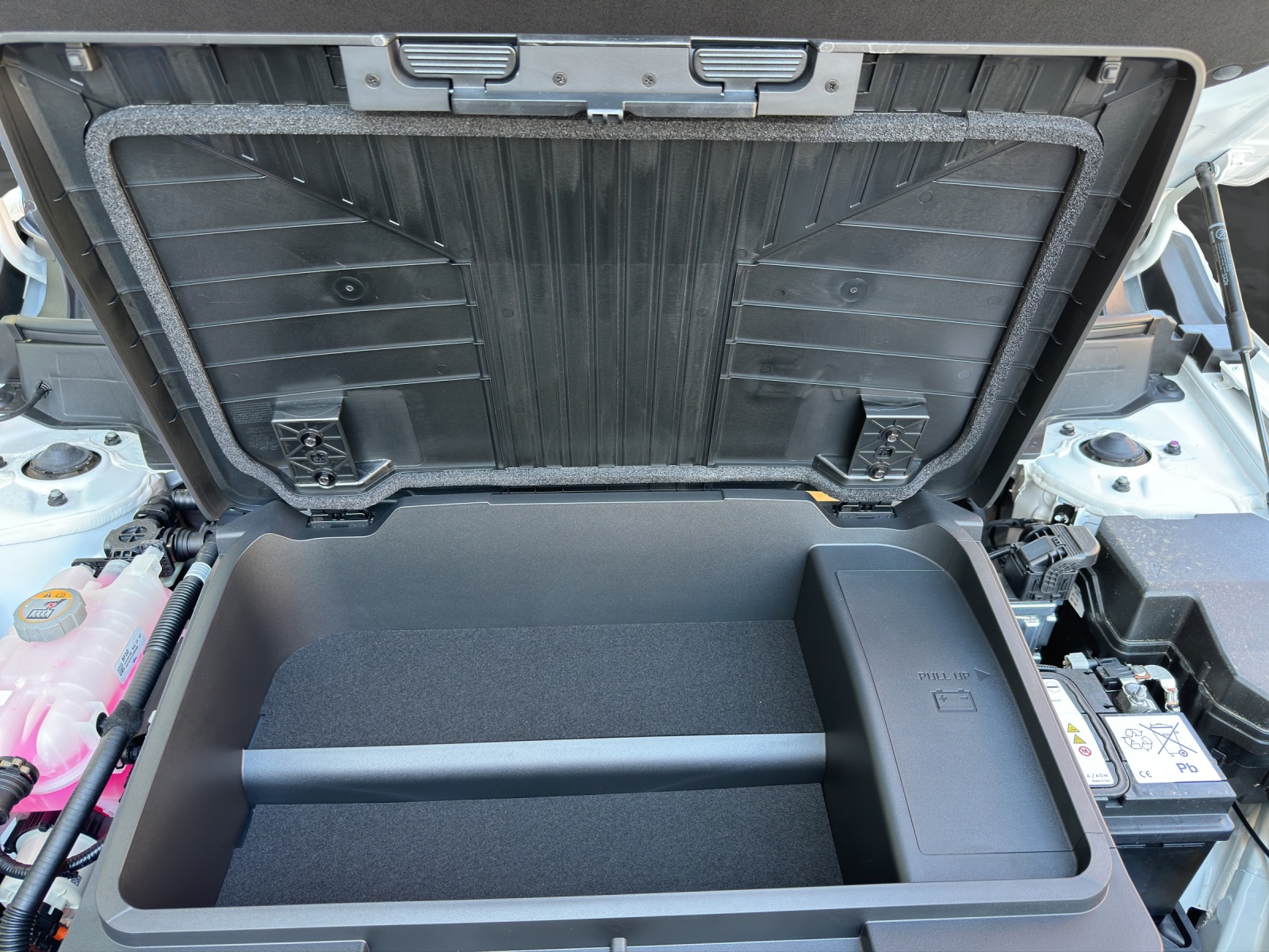 HYUNDAI Kona 65,4 kWh Electric N-Line MY27-image-14