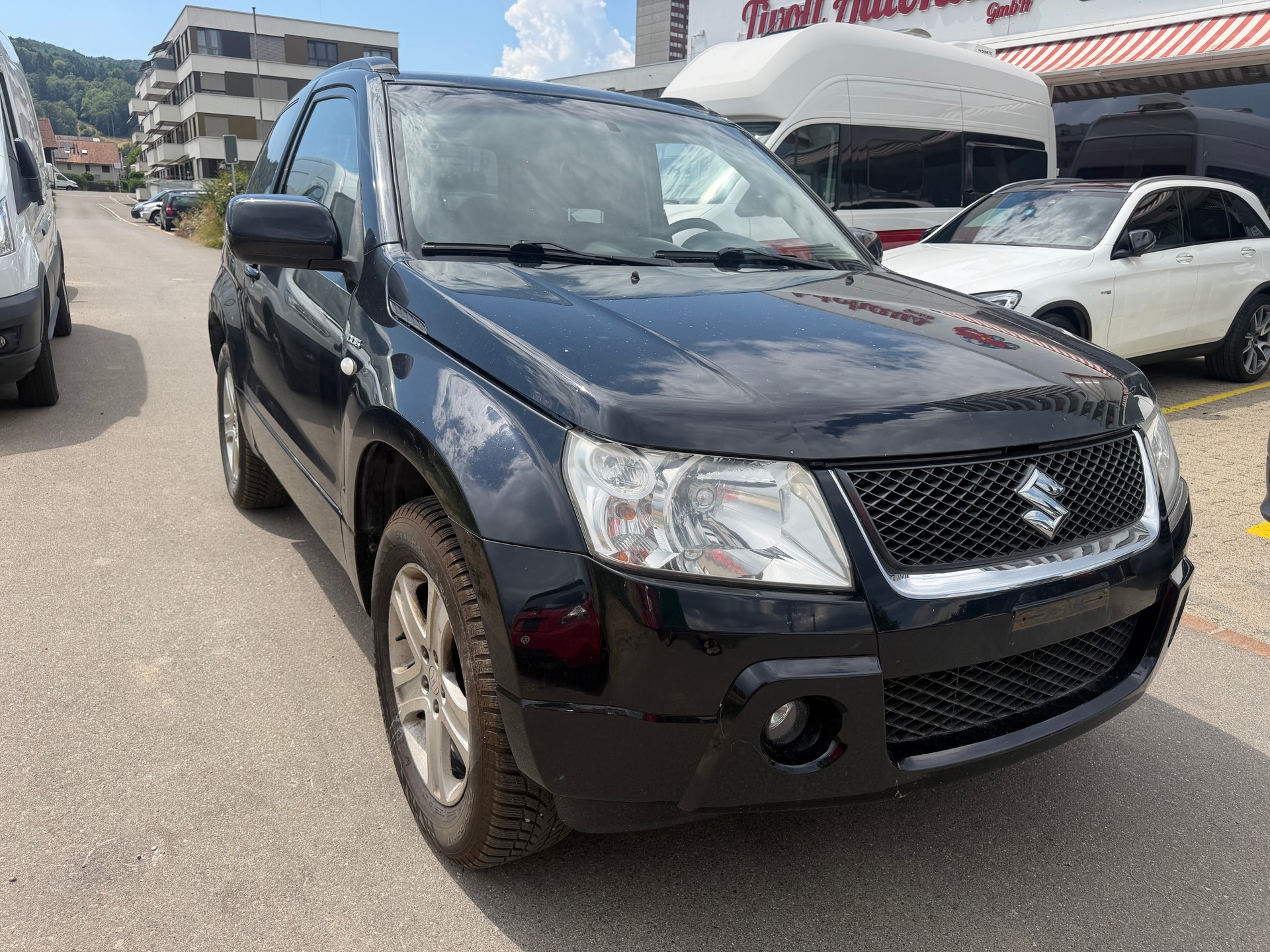 SUZUKI Grand Vitara 1.9 TD GL Top-showroom-element-1