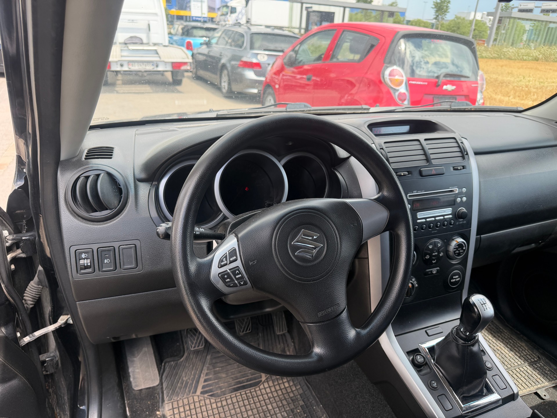 SUZUKI Grand Vitara 1.9 TD GL Top-image-9