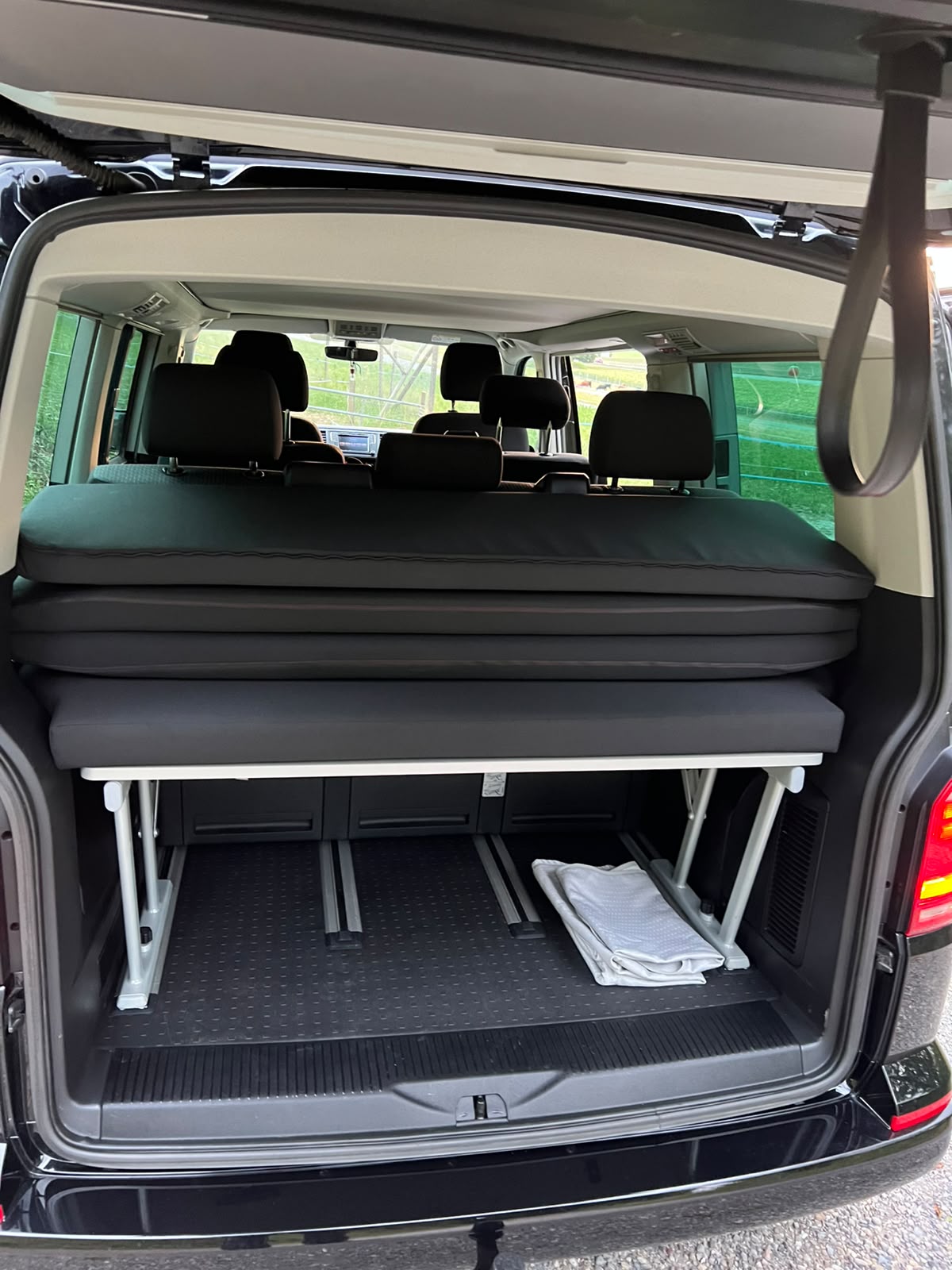 VW T6 California 2.0 TDI Beach 4Motion-image-12