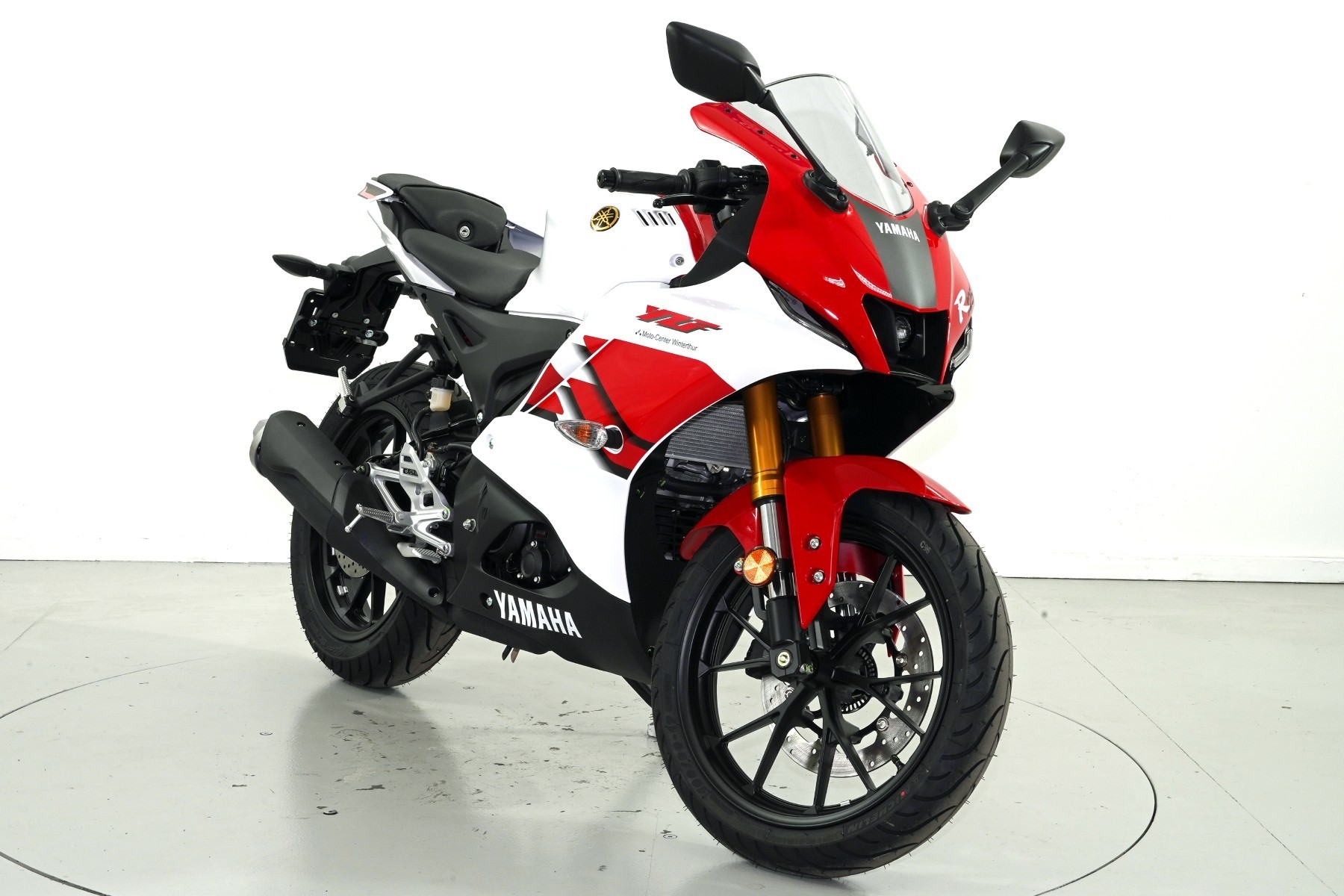 YAMAHA YZF-R125 ABS 70th Anniv.-showroom-element-1