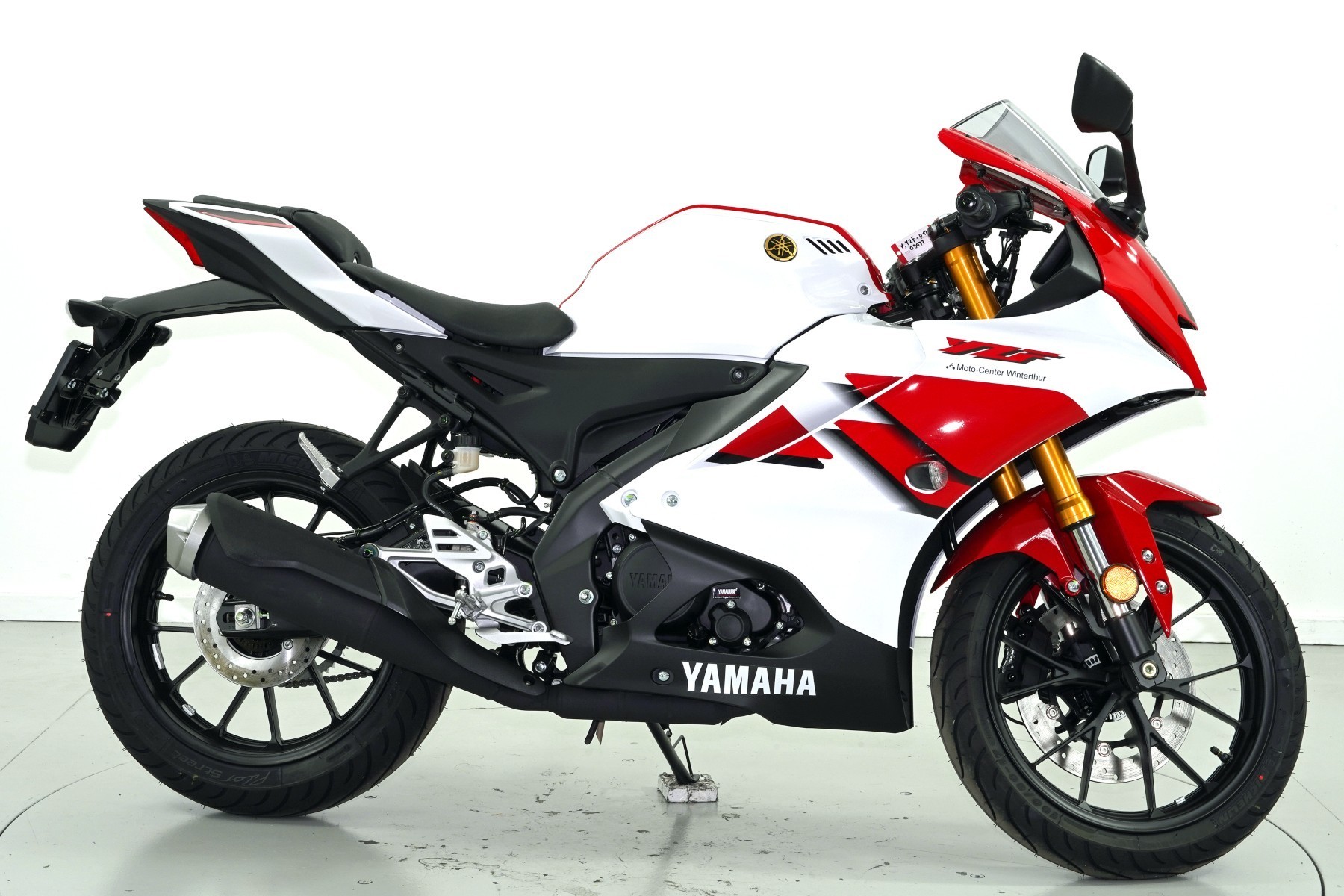 YAMAHA YZF-R125 ABS 70th Anniv.-showroom-element-3