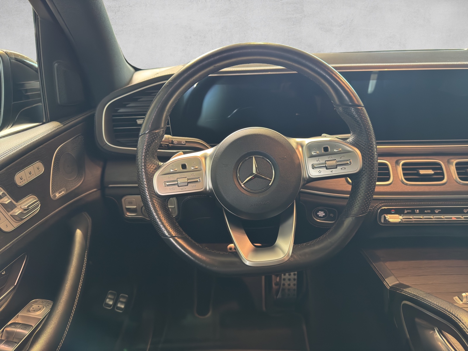 MERCEDES-BENZ GLE 450 4Matic AMG Line 9G-Tronic-image-12