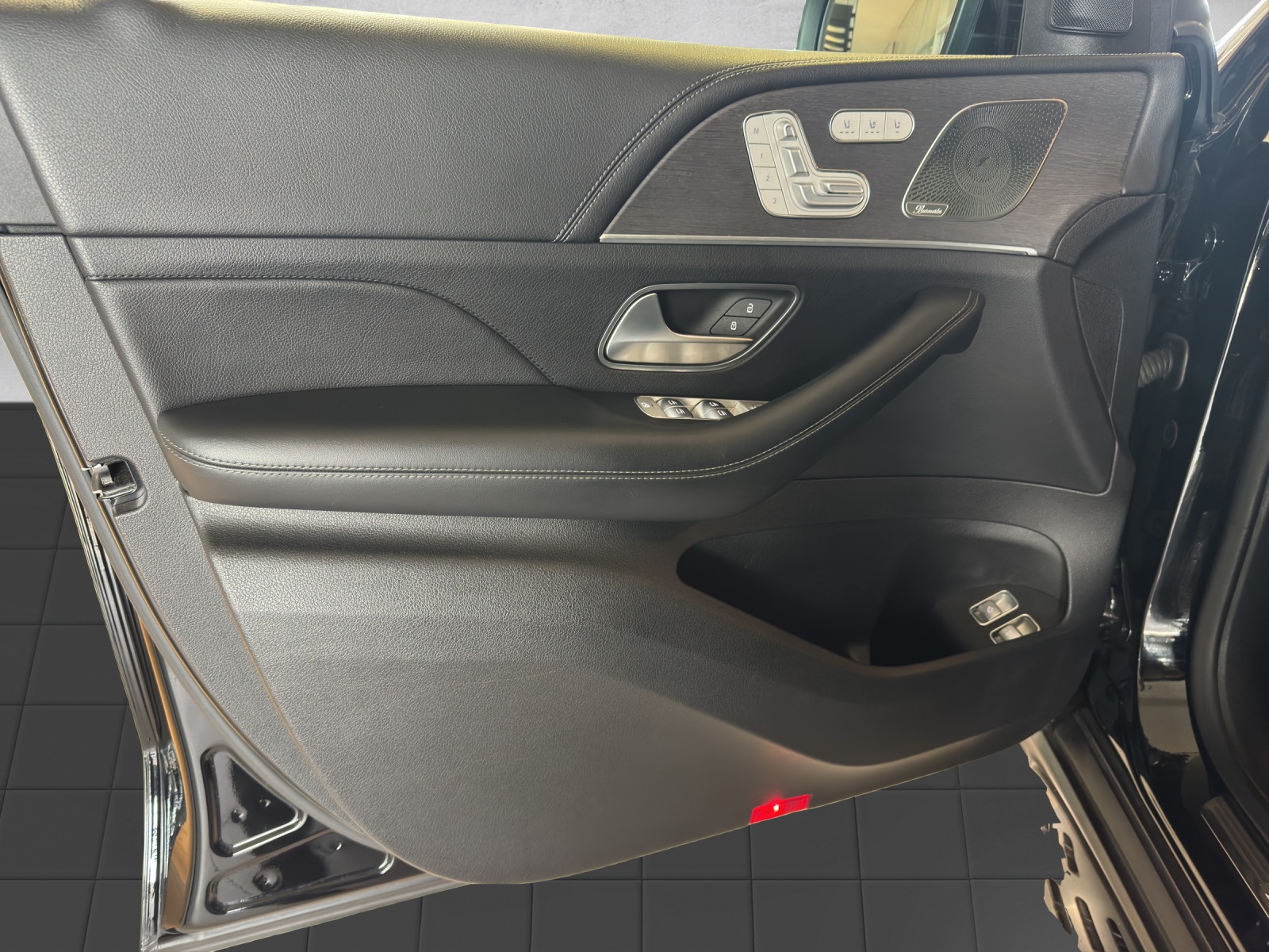 MERCEDES-BENZ GLE 450 4Matic AMG Line 9G-Tronic-image-8