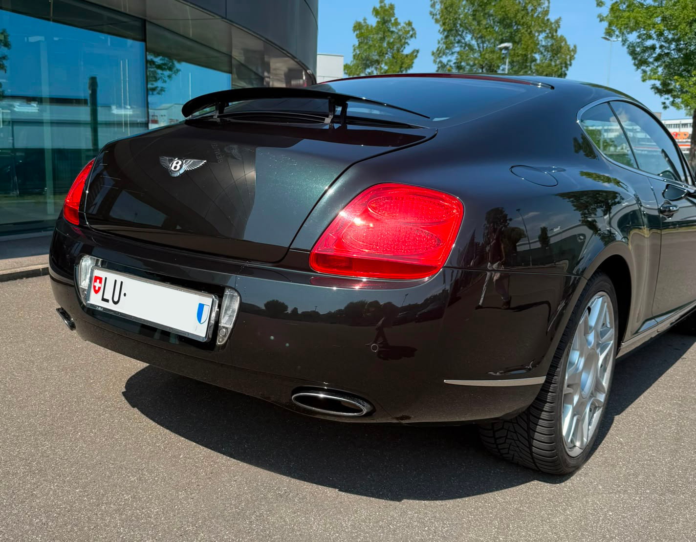 BENTLEY 6.0 V12-image-5