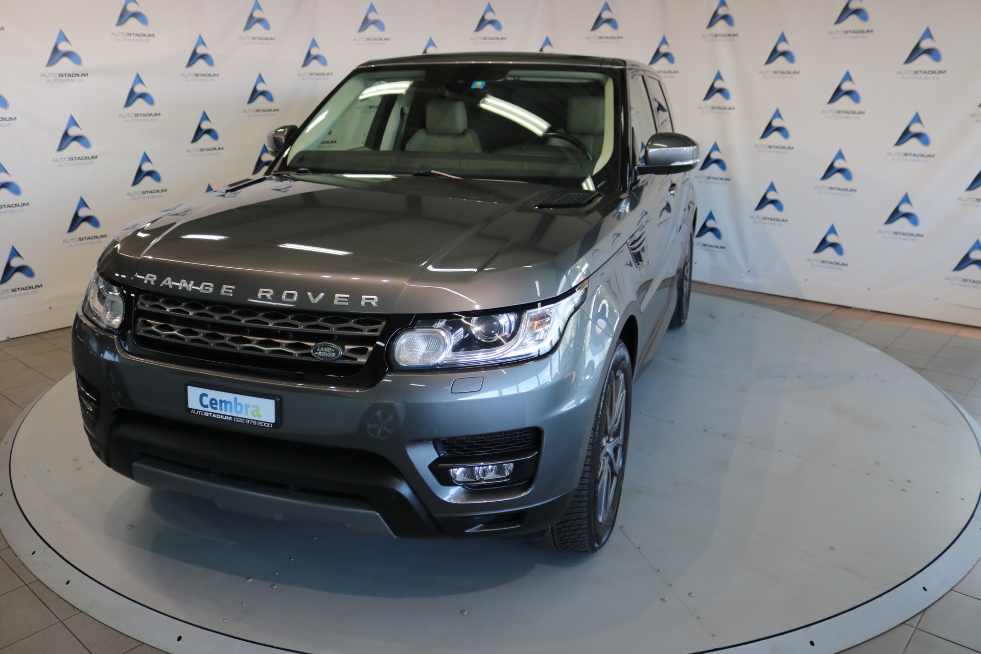 LAND ROVER Range Rover Sport 3.0 TDV6 SE Automatic-image-8