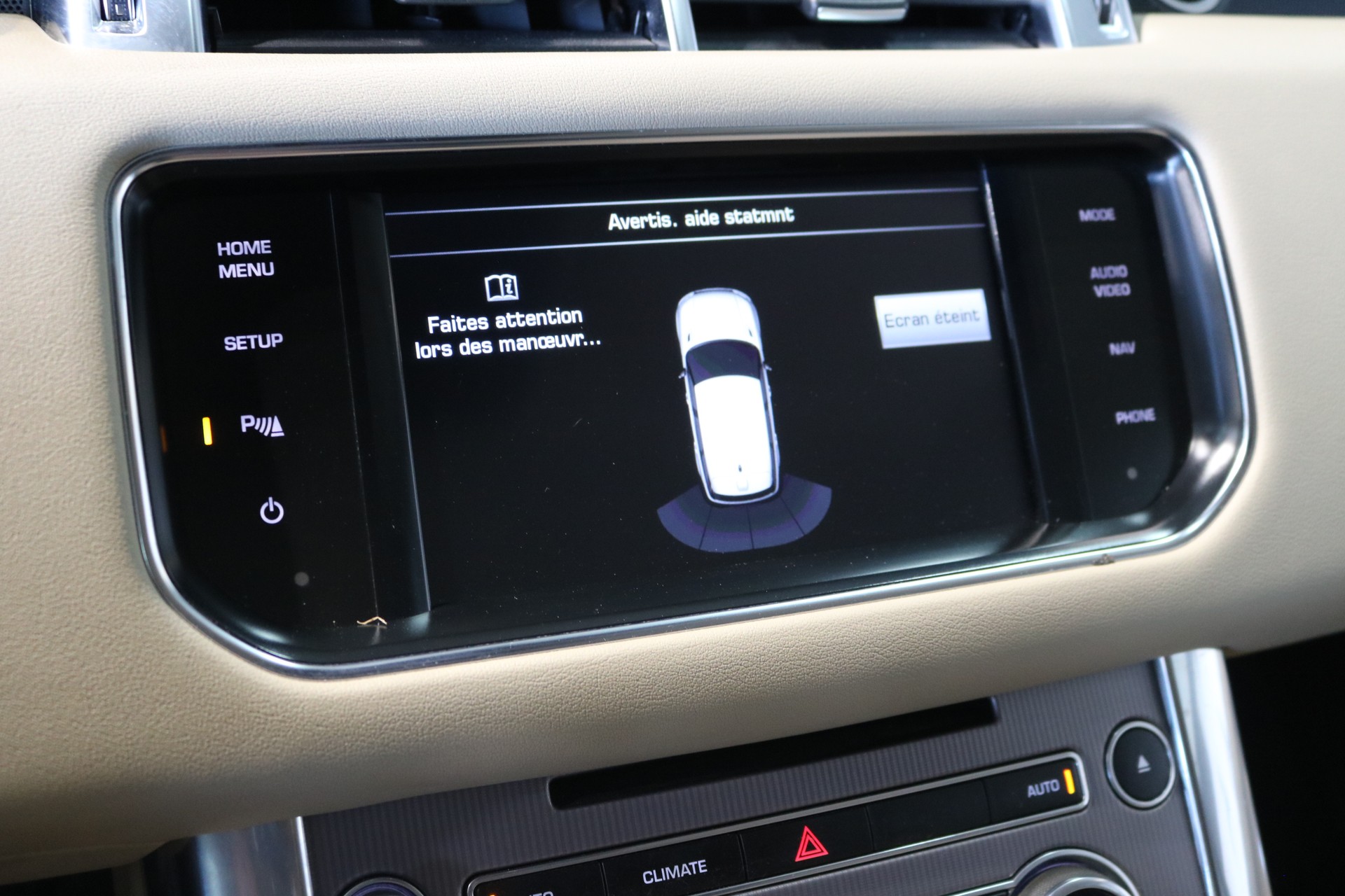 LAND ROVER Range Rover Sport 3.0 TDV6 SE Automatic-image-33