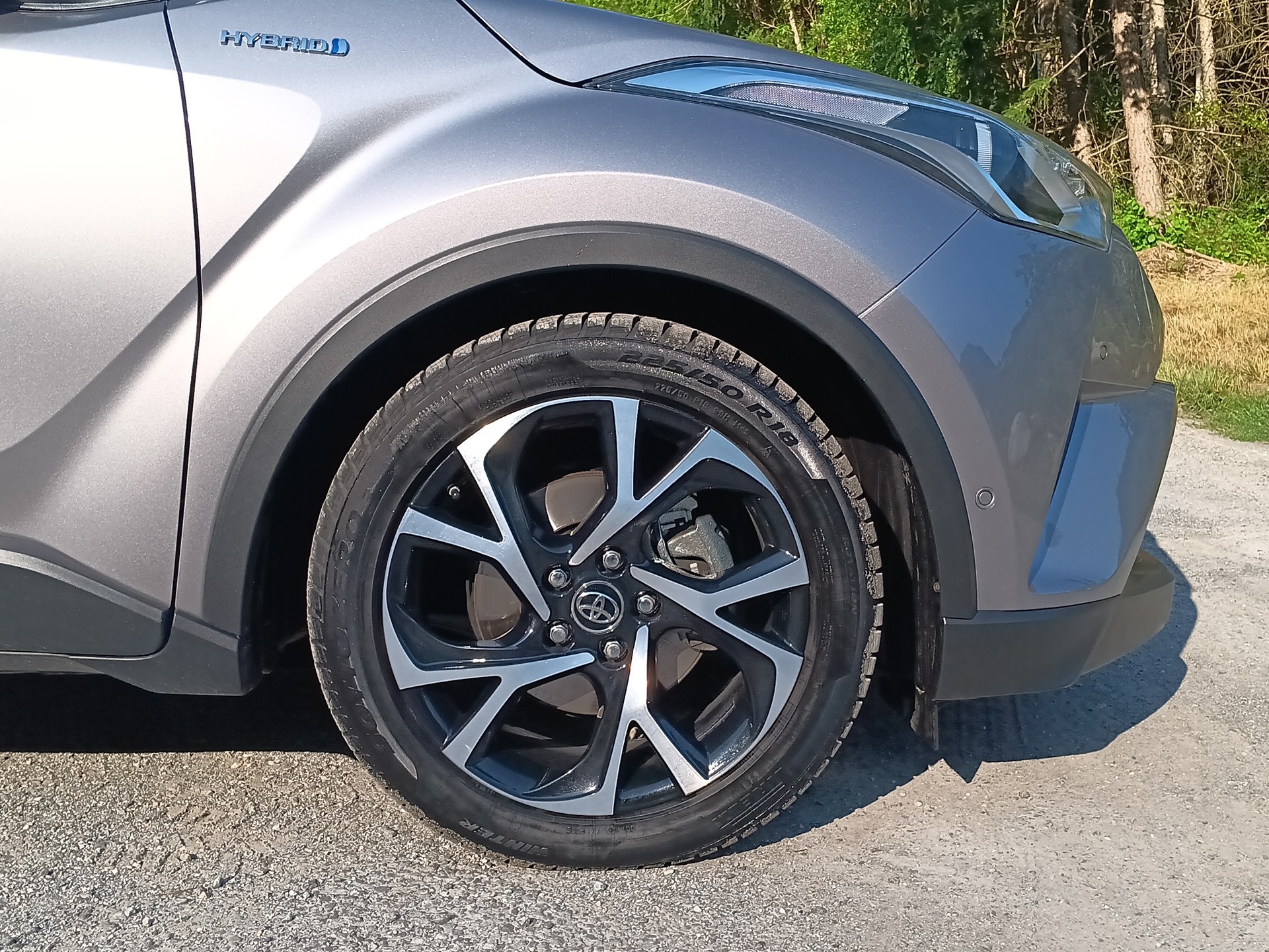 TOYOTA C-HR 1.8 HSD Premium CVT-image-14