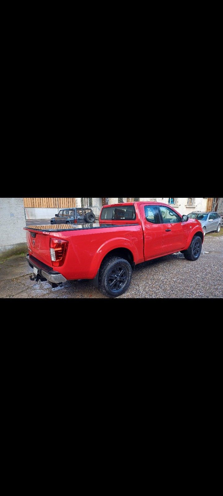 NISSAN Navara King Cab Acenta 2.3 dCi 4WD-image-3