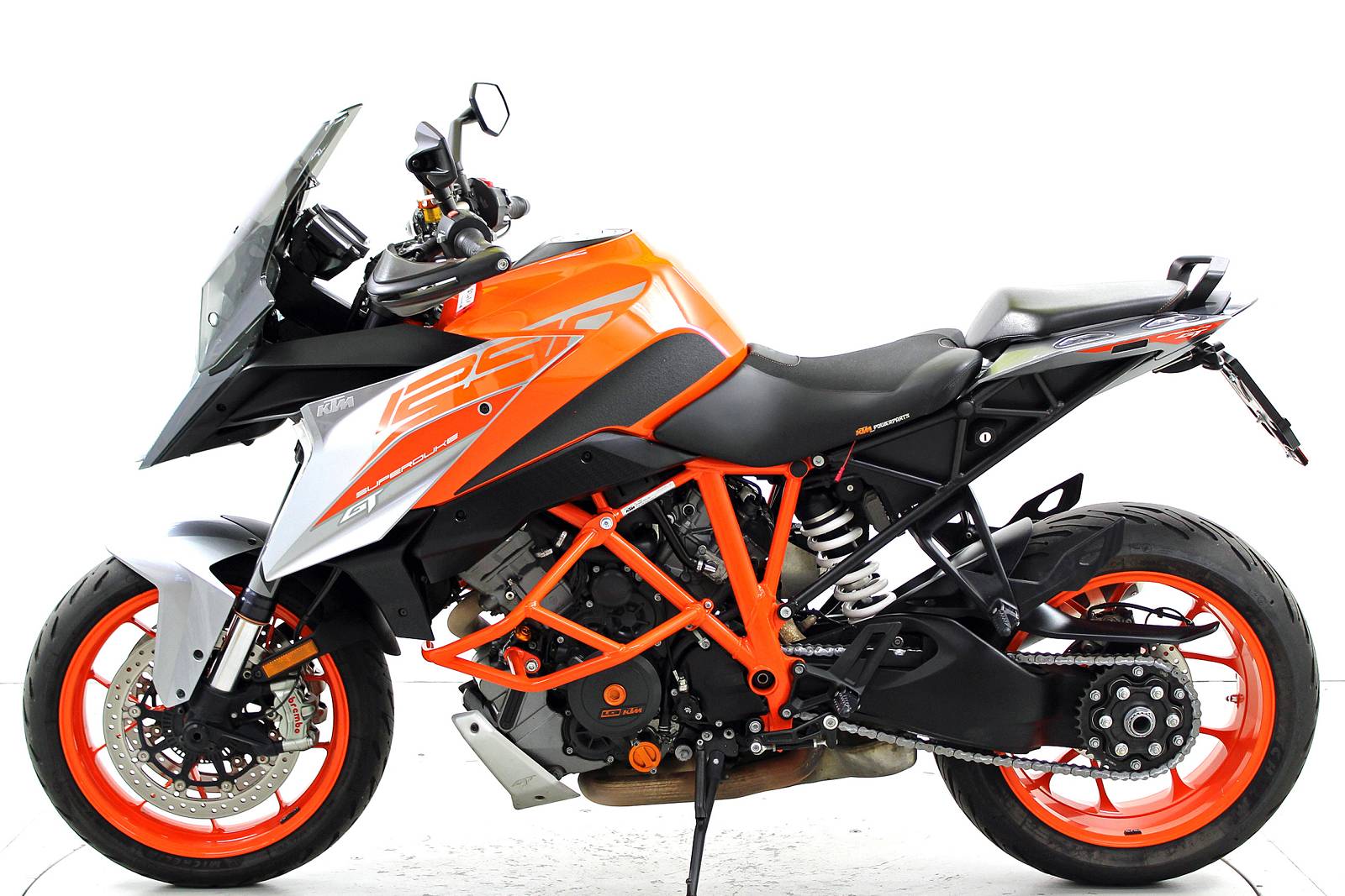 KTM 1290 Super Duke GT-image-4