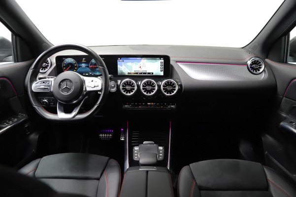 MERCEDES-BENZ EQA 250 AMG Line AMG Line-image-9