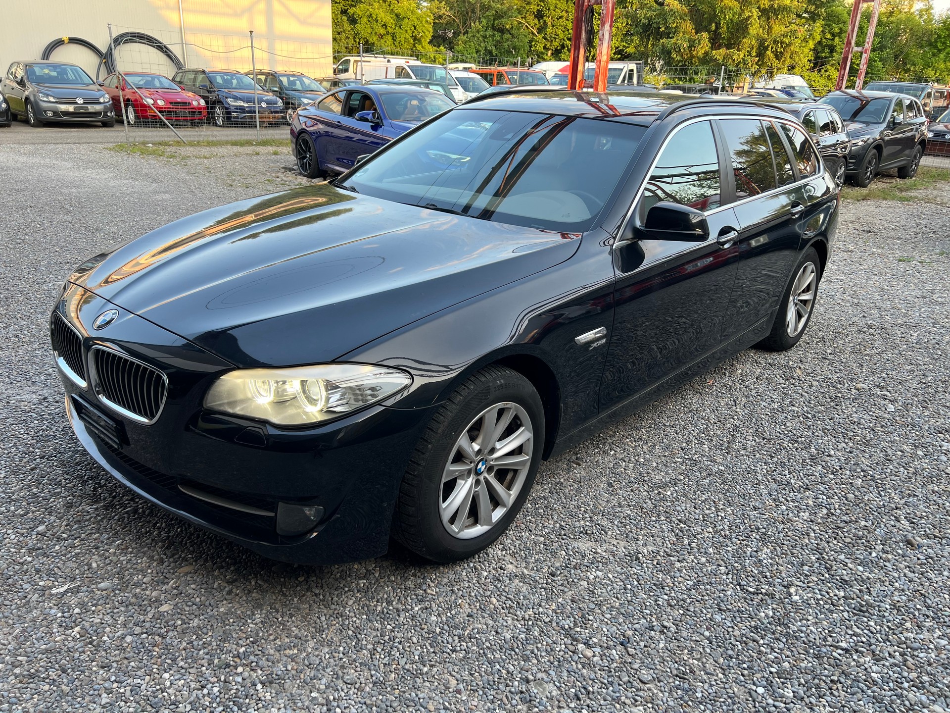 BMW 525d xDrive Touring Steptronic-image-1