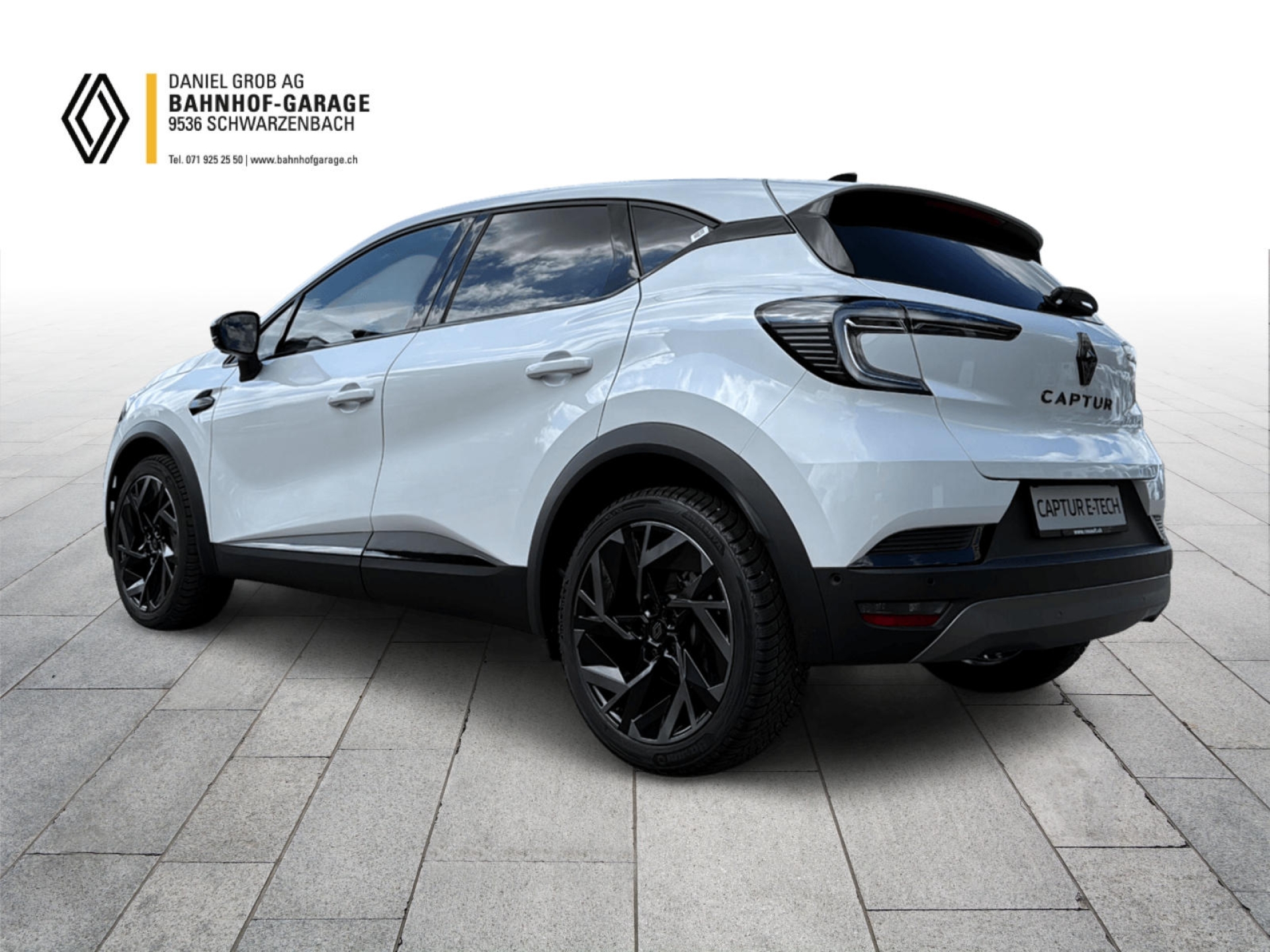 RENAULT Captur 1.3 TCe 160 esprit Alpine EDC-image-3