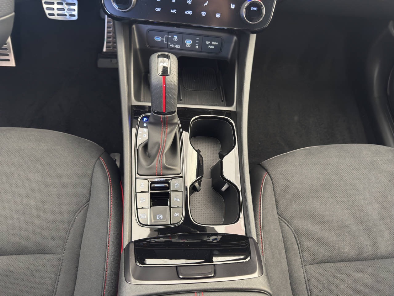 HYUNDAI Tucson 1.6 T-GDi N-Line 4WD 160PS-image-16