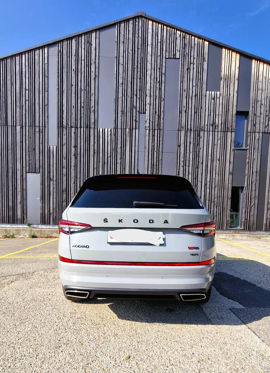 SKODA 2.0 TSI RS DSG-image-1