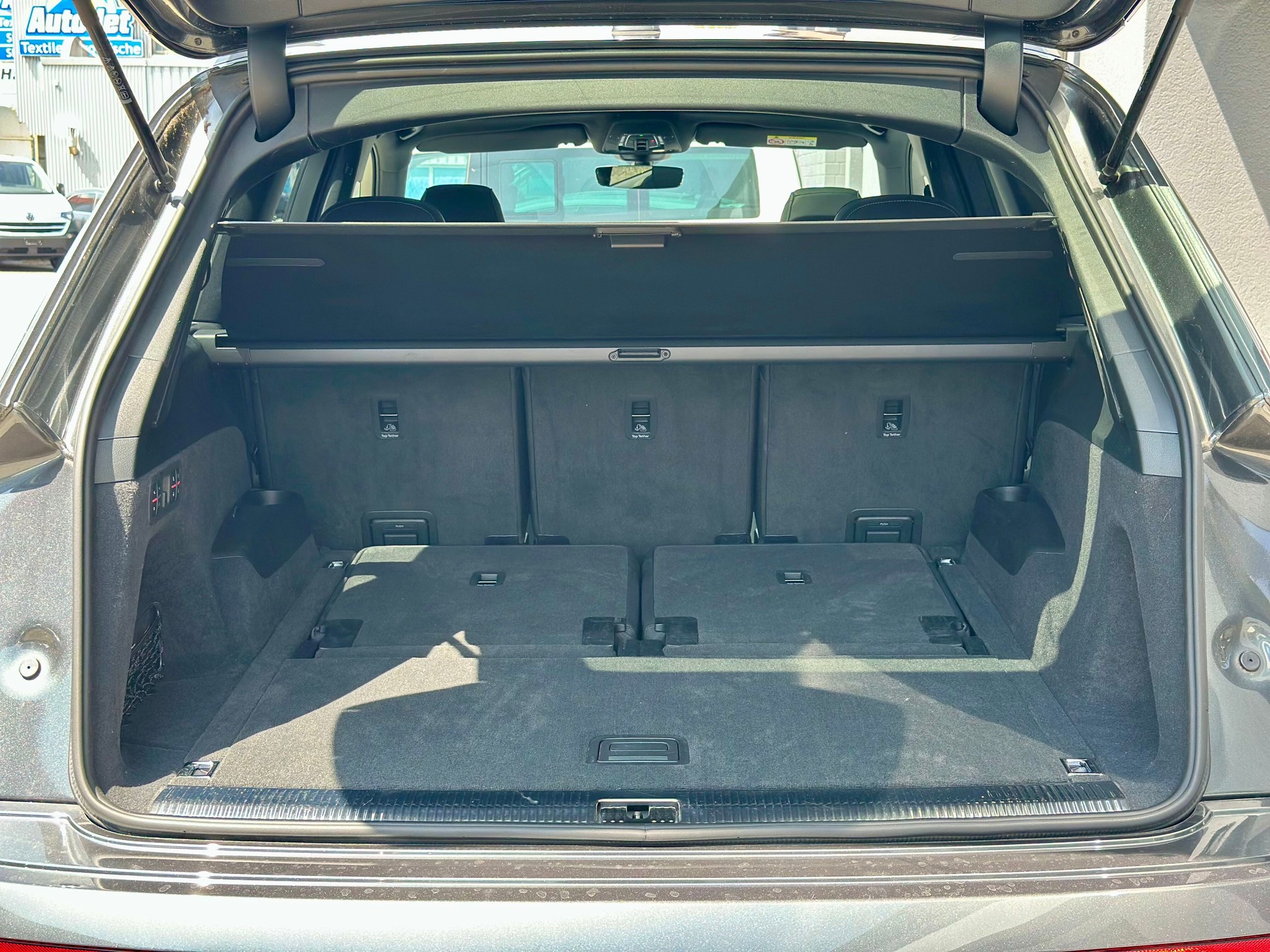 AUDI Q7 50 TDI quattro S Line tiptronic-image-9