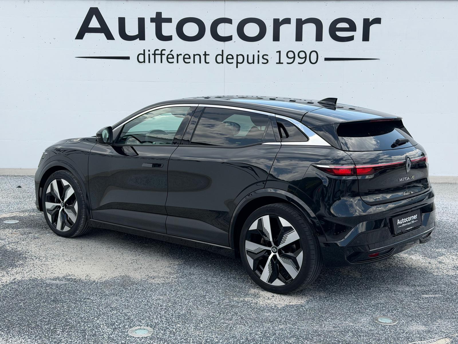 RENAULT Mégane E-TECH EV60 Techno-image-4