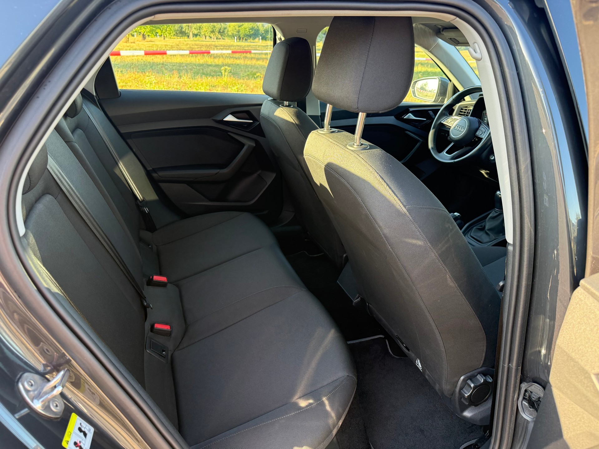 AUDI A1 Sportback 30 TFSI-image-6