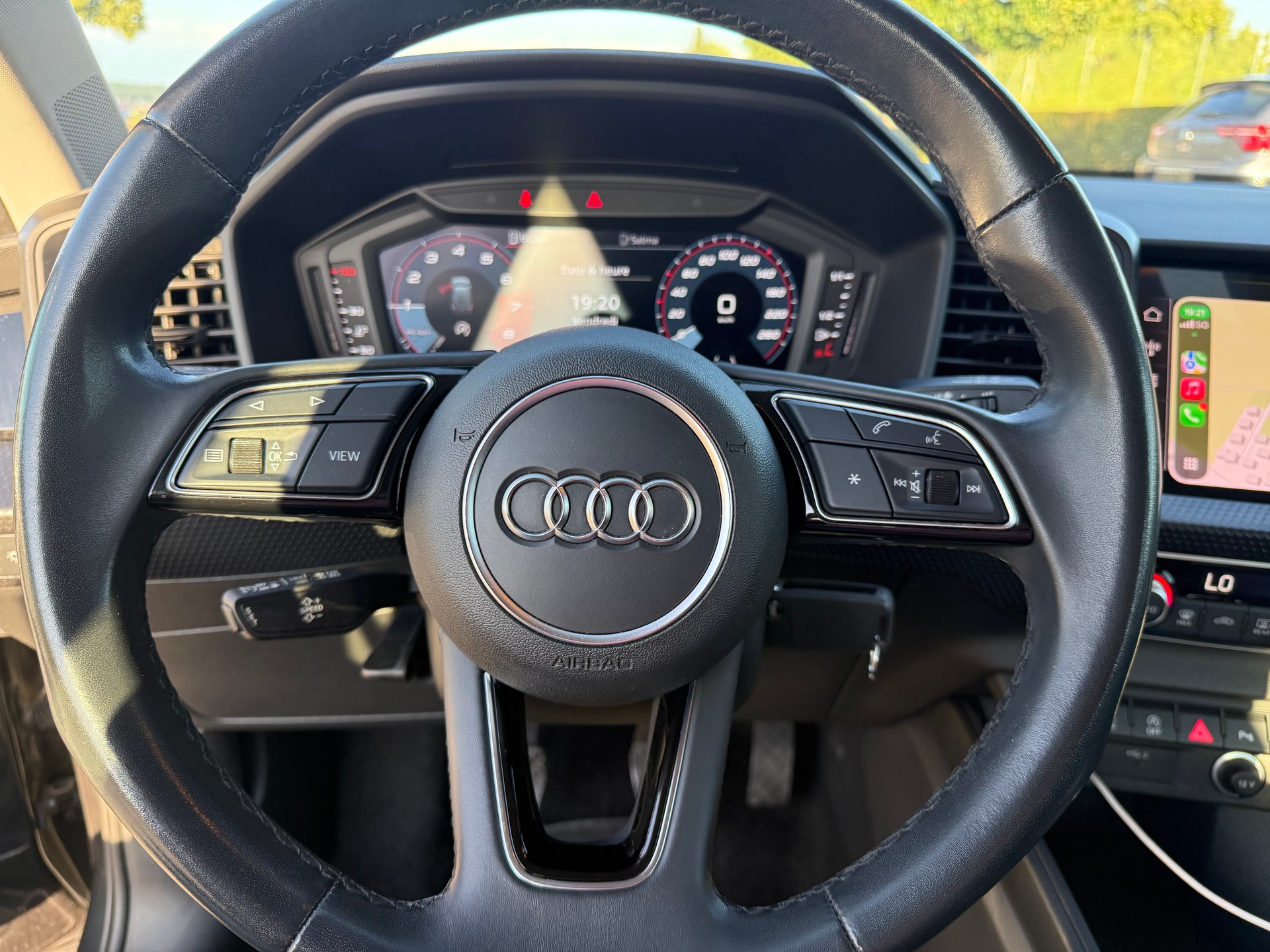 AUDI A1 Sportback 30 TFSI-image-12