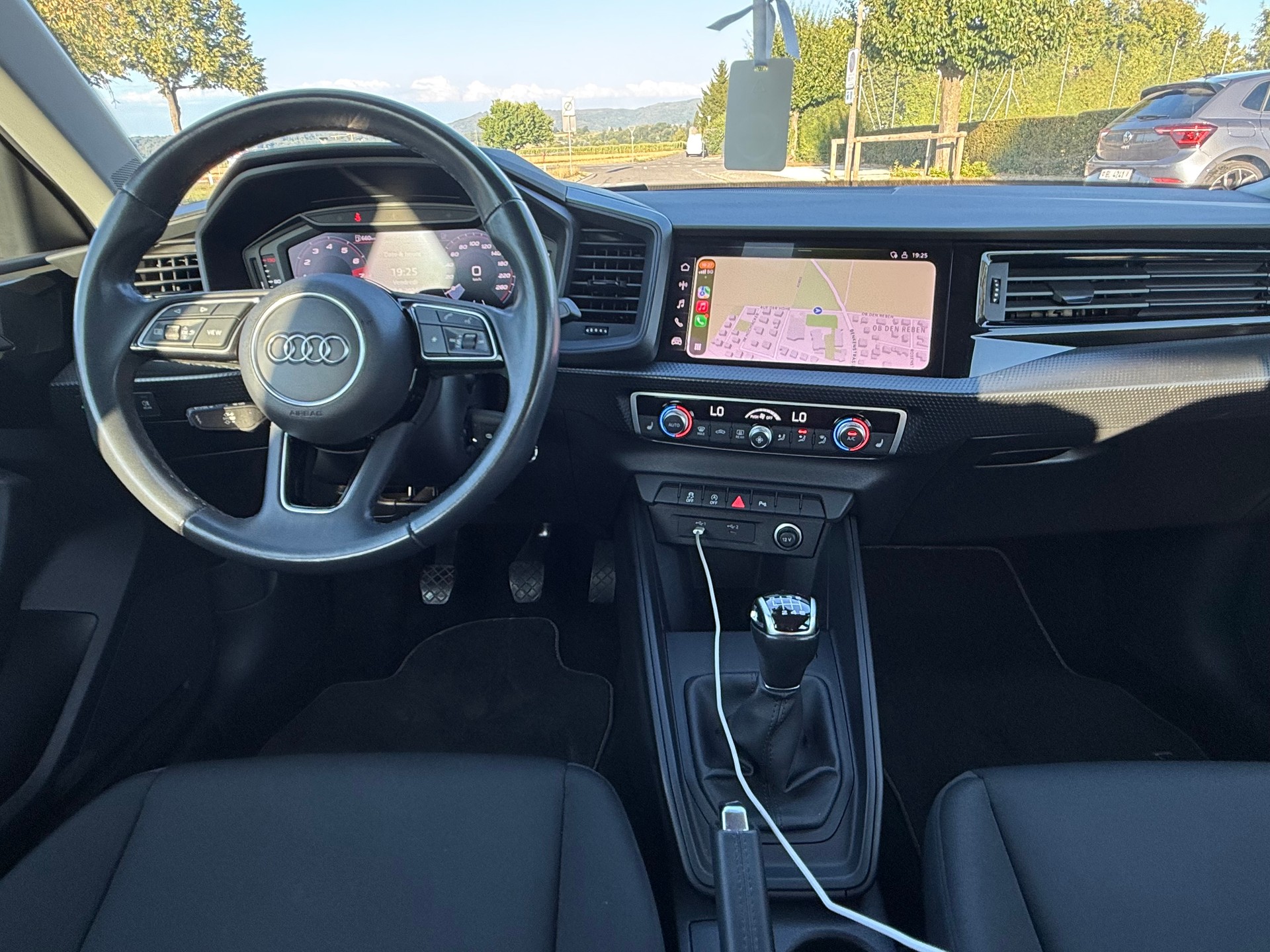 AUDI A1 Sportback 30 TFSI-image-11
