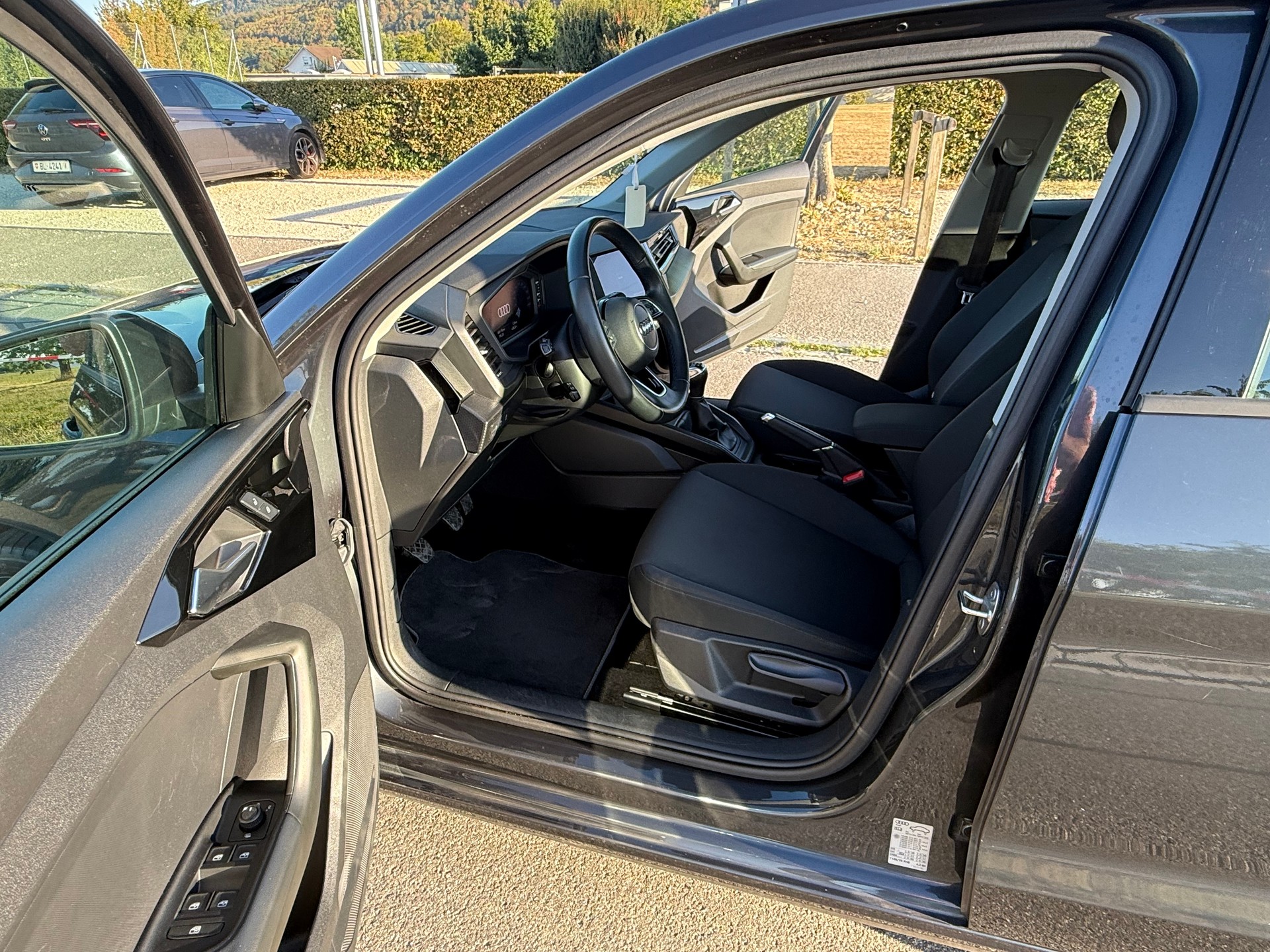 AUDI A1 Sportback 30 TFSI-image-9