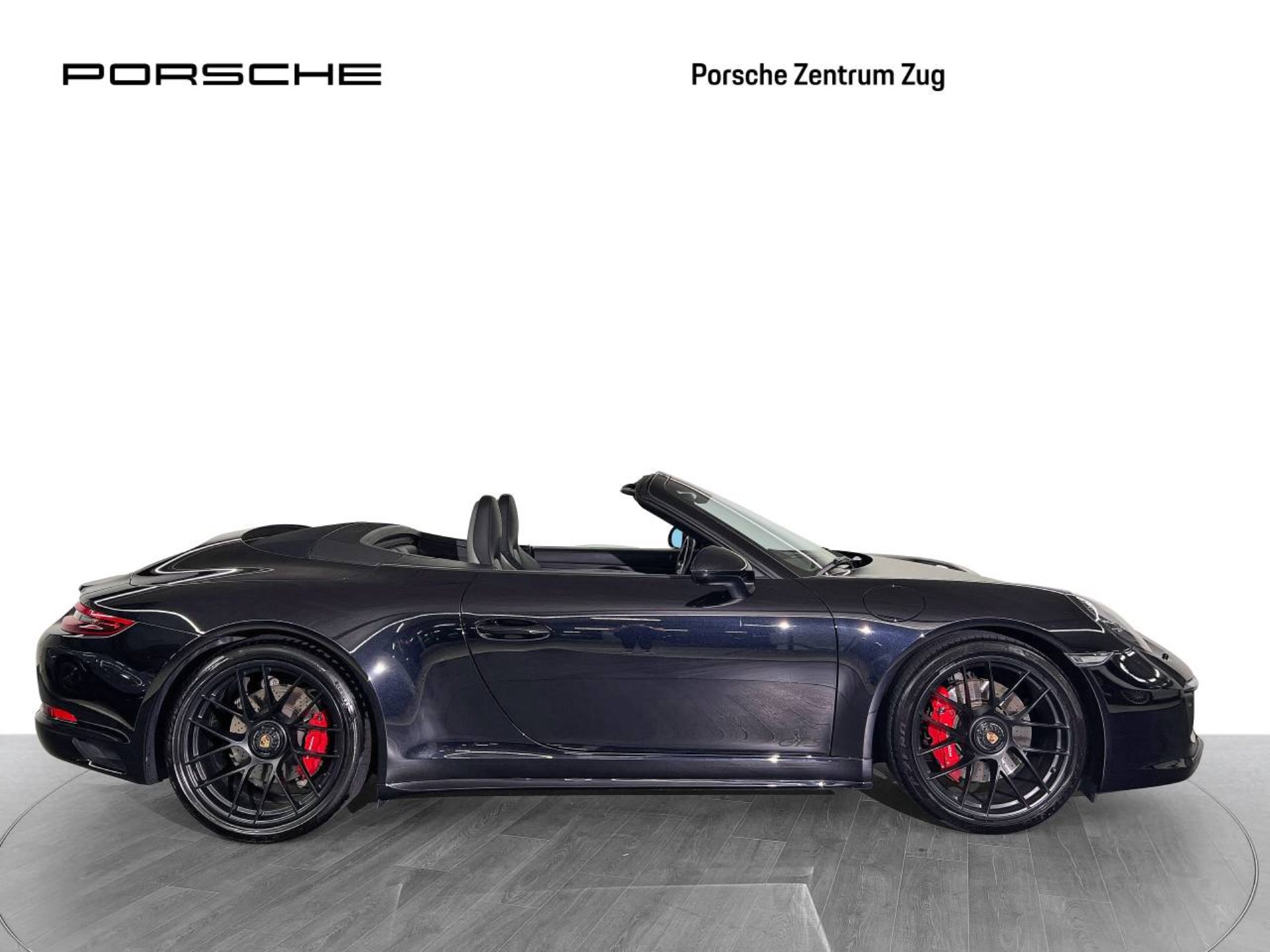 PORSCHE 911 Carrera 4 GTS Cabriolet-image-9