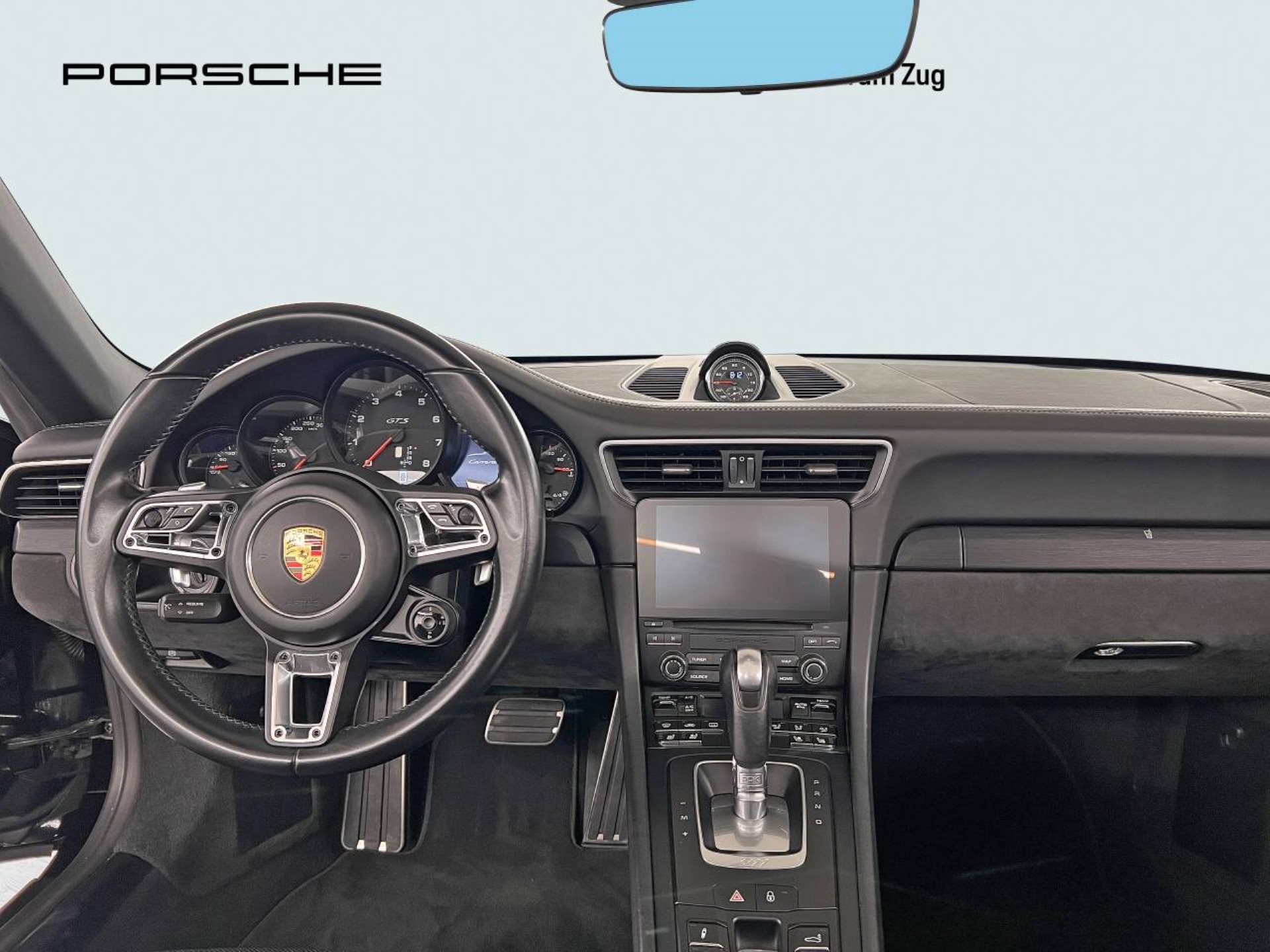 PORSCHE 911 Carrera 4 GTS Cabriolet-image-17