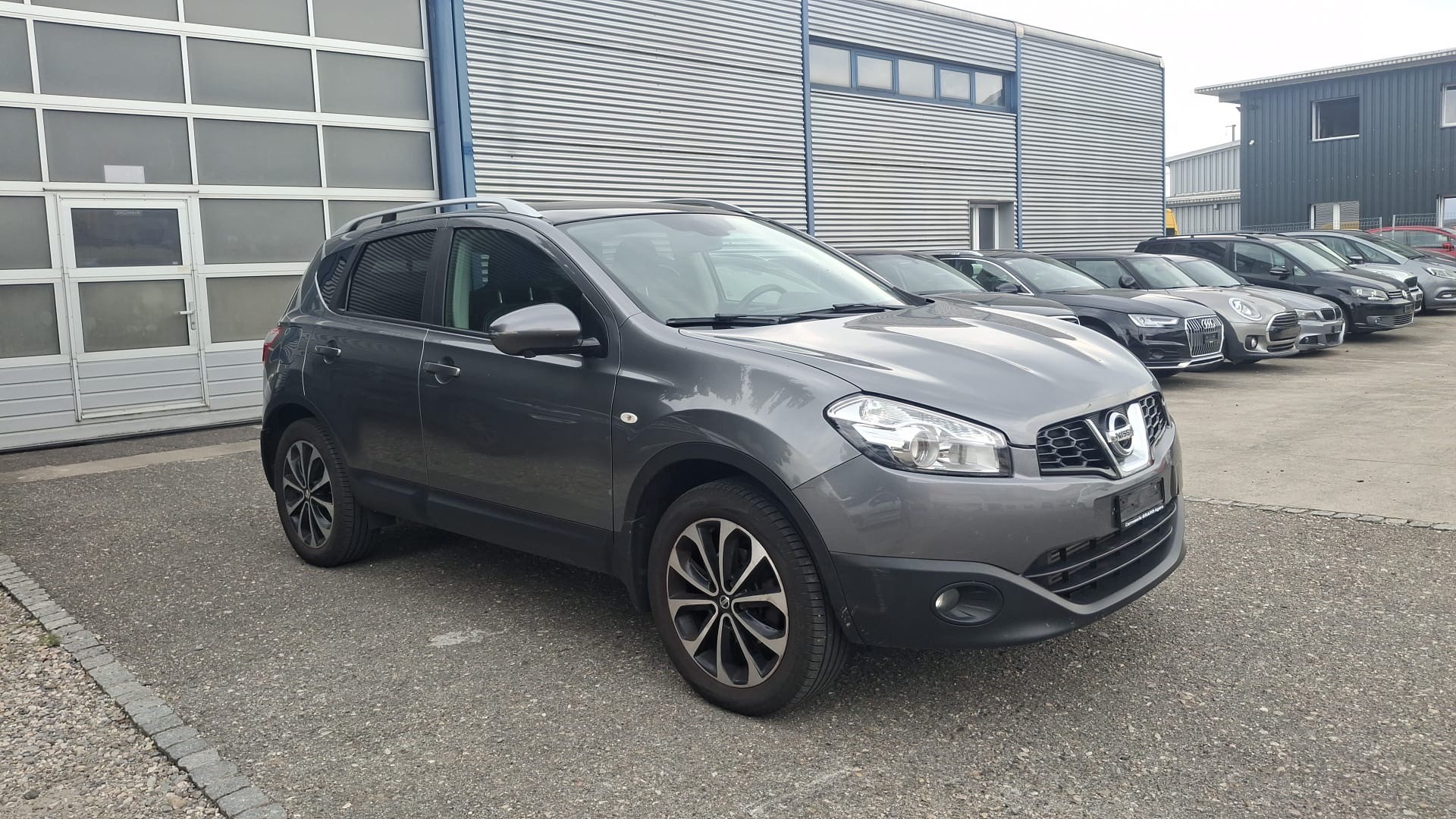 NISSAN Qashqai 1.6 dCi iStop 4WD tekna-image-2