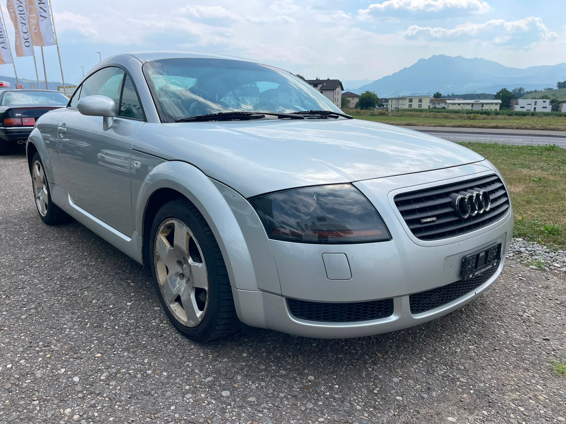 AUDI TT Coupé 1.8 T quattro-image-2