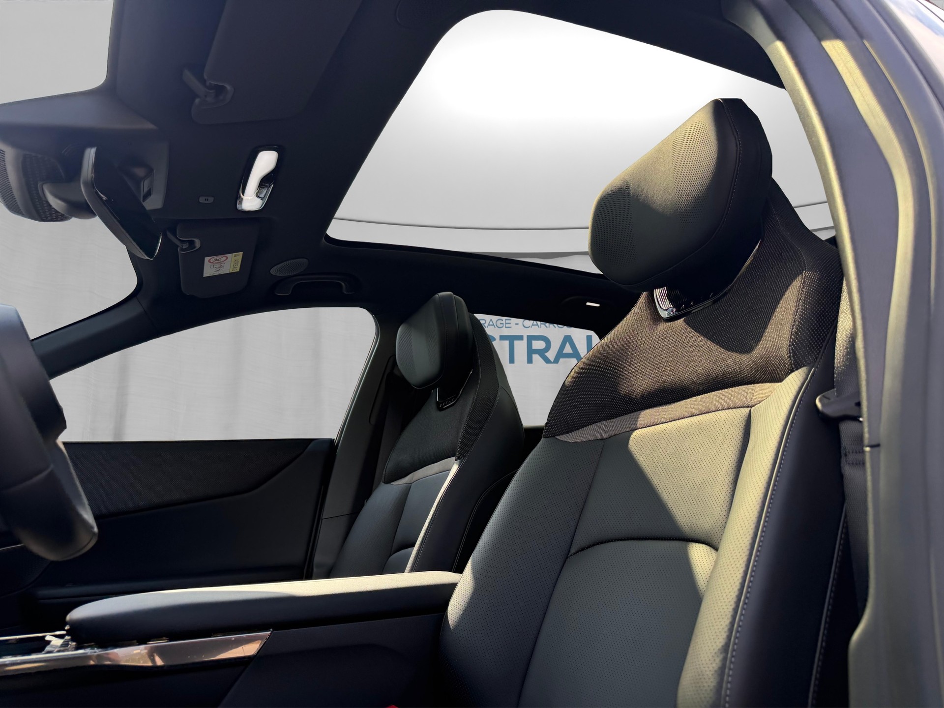 MAZDA CX-6e Takumi 21"-image-15