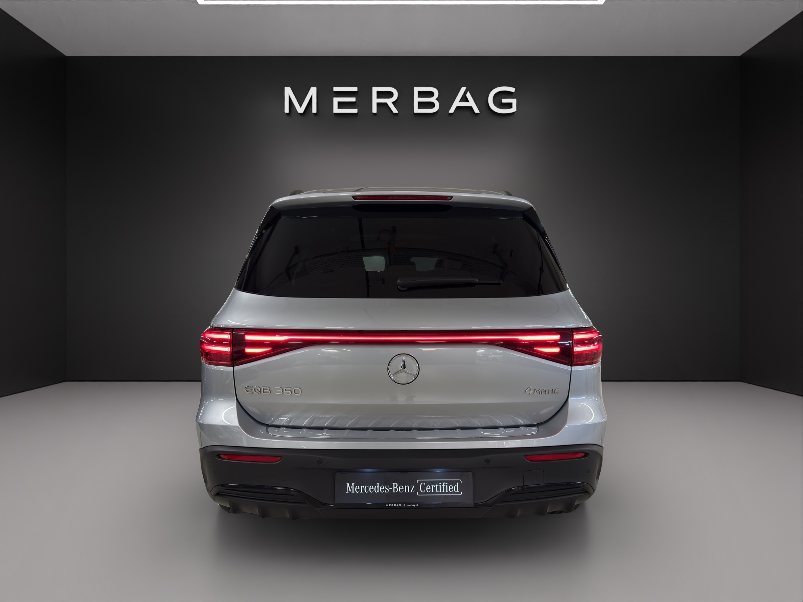 MERCEDES-BENZ EQB 350 66,5 kWh 4Matic Swiss Star-image-3