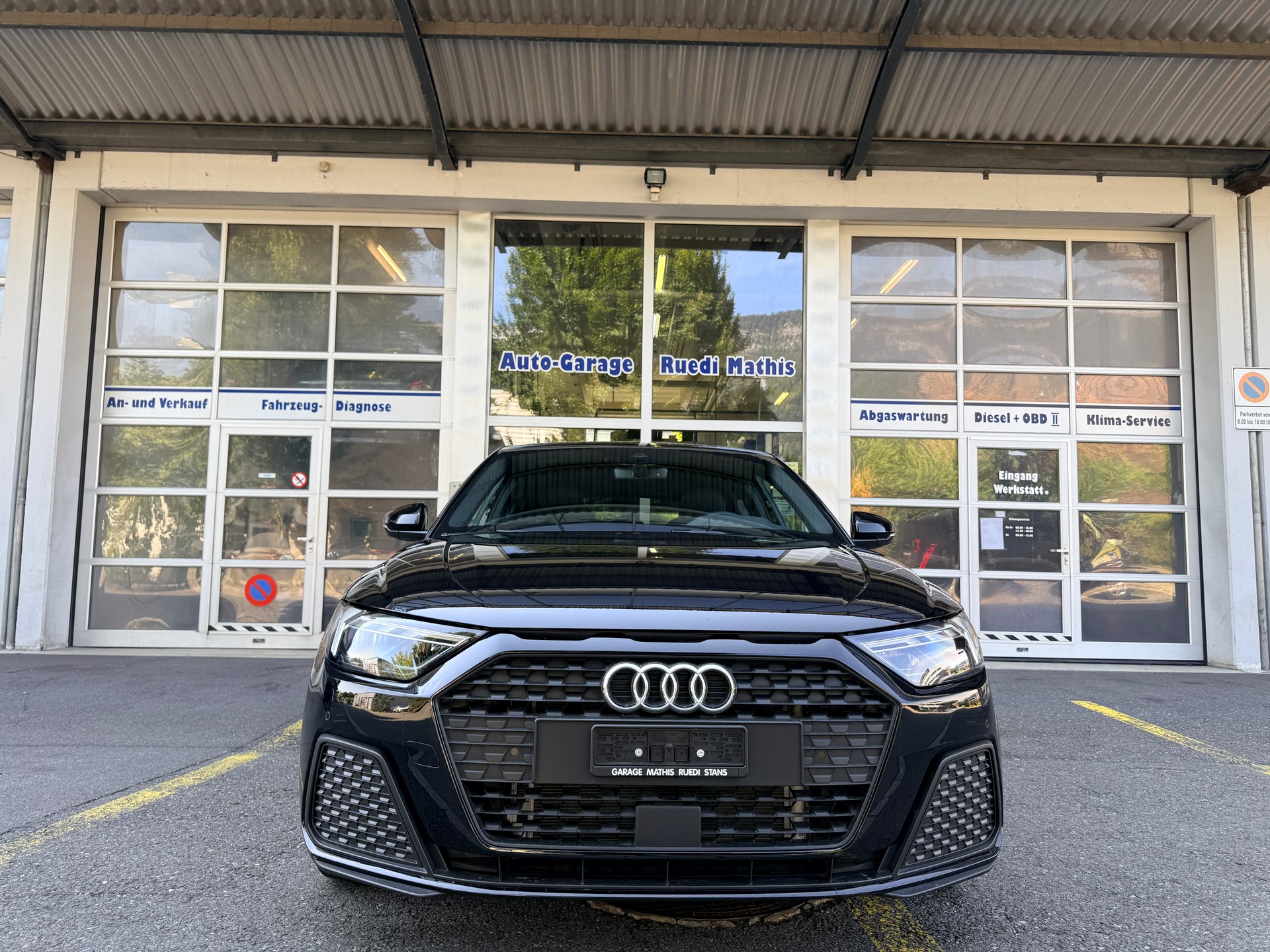 AUDI A1 Sportback 30 TFSI Attraction S-tronic S-Line 116 PS-image-0
