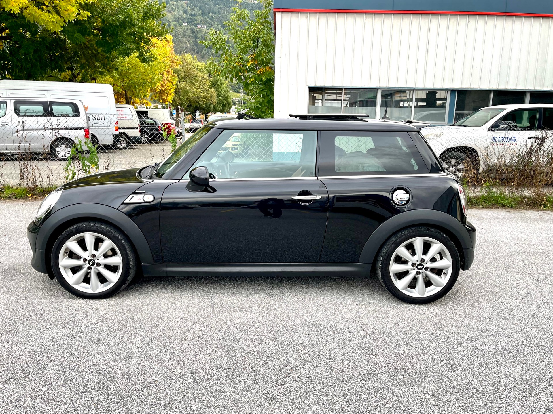 MINI Cooper S-image-12