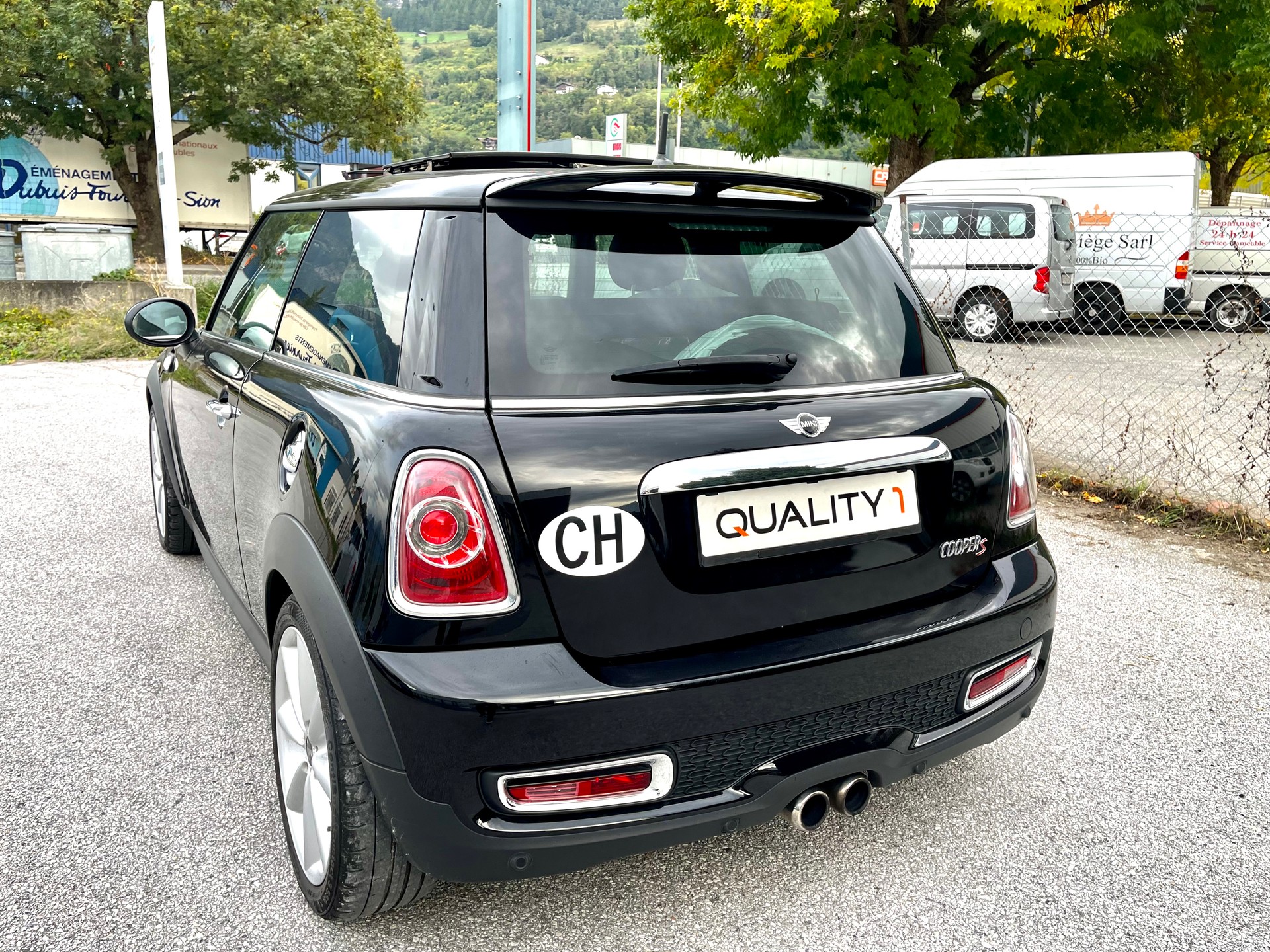 MINI Cooper S-image-23