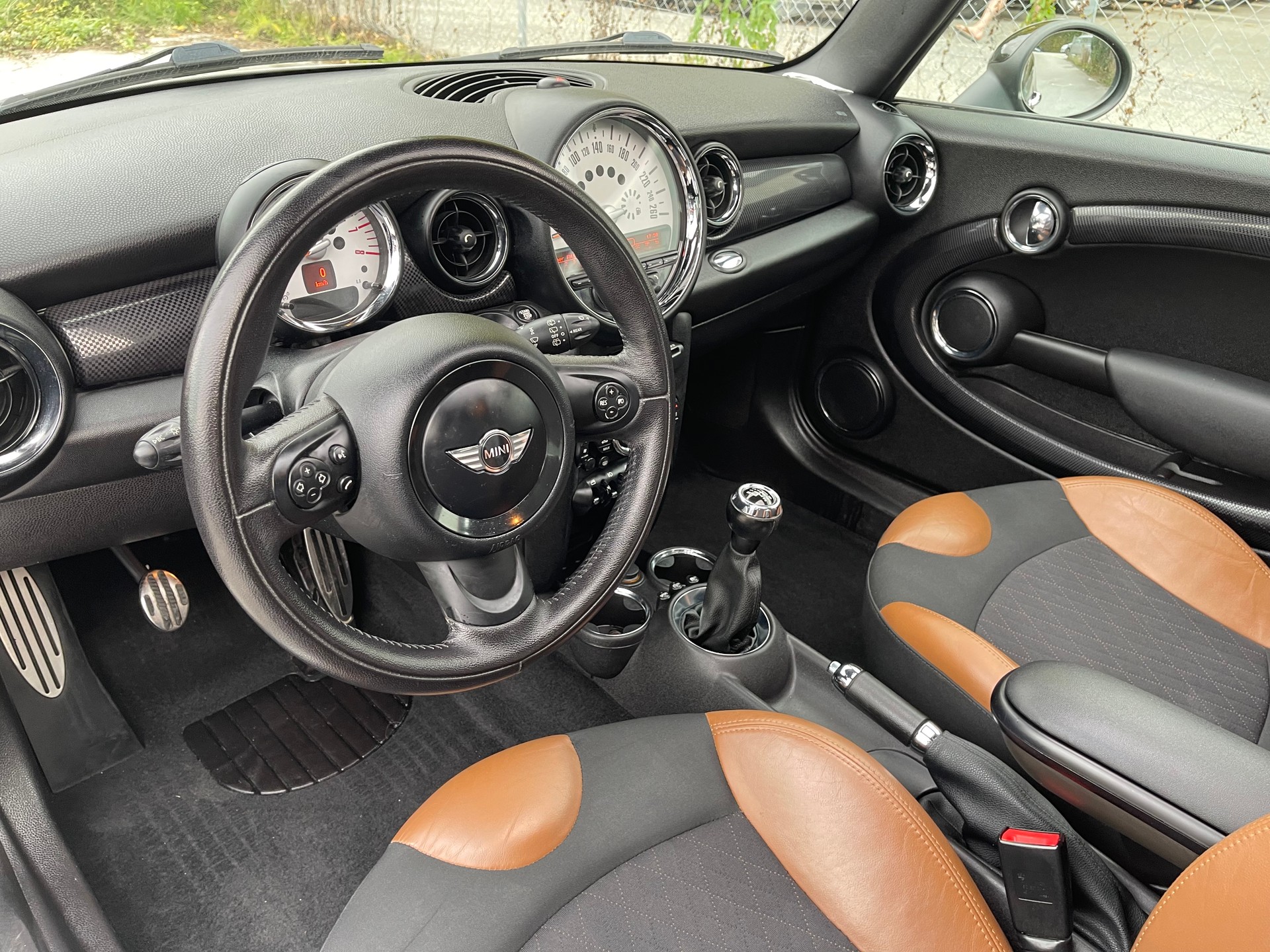 MINI Cooper S-image-6